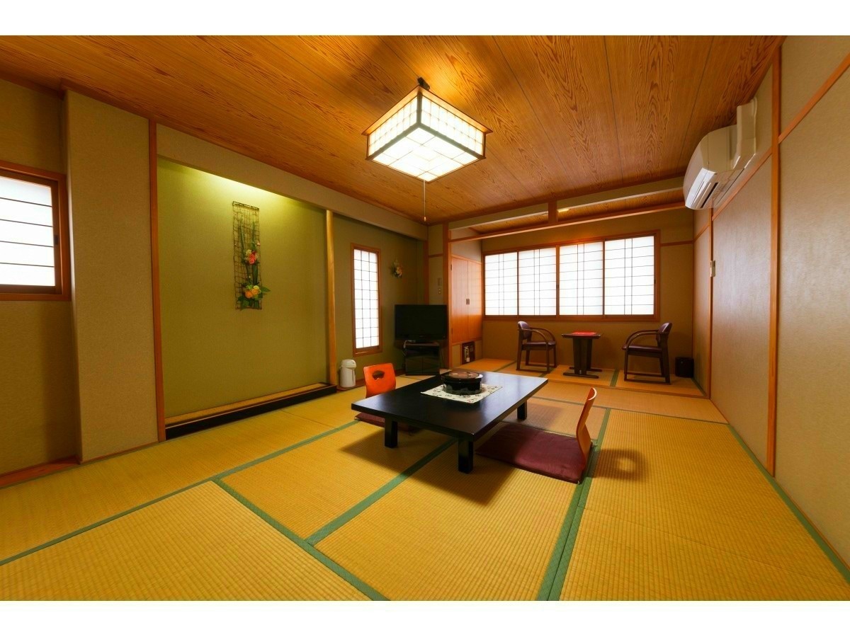 Room 1