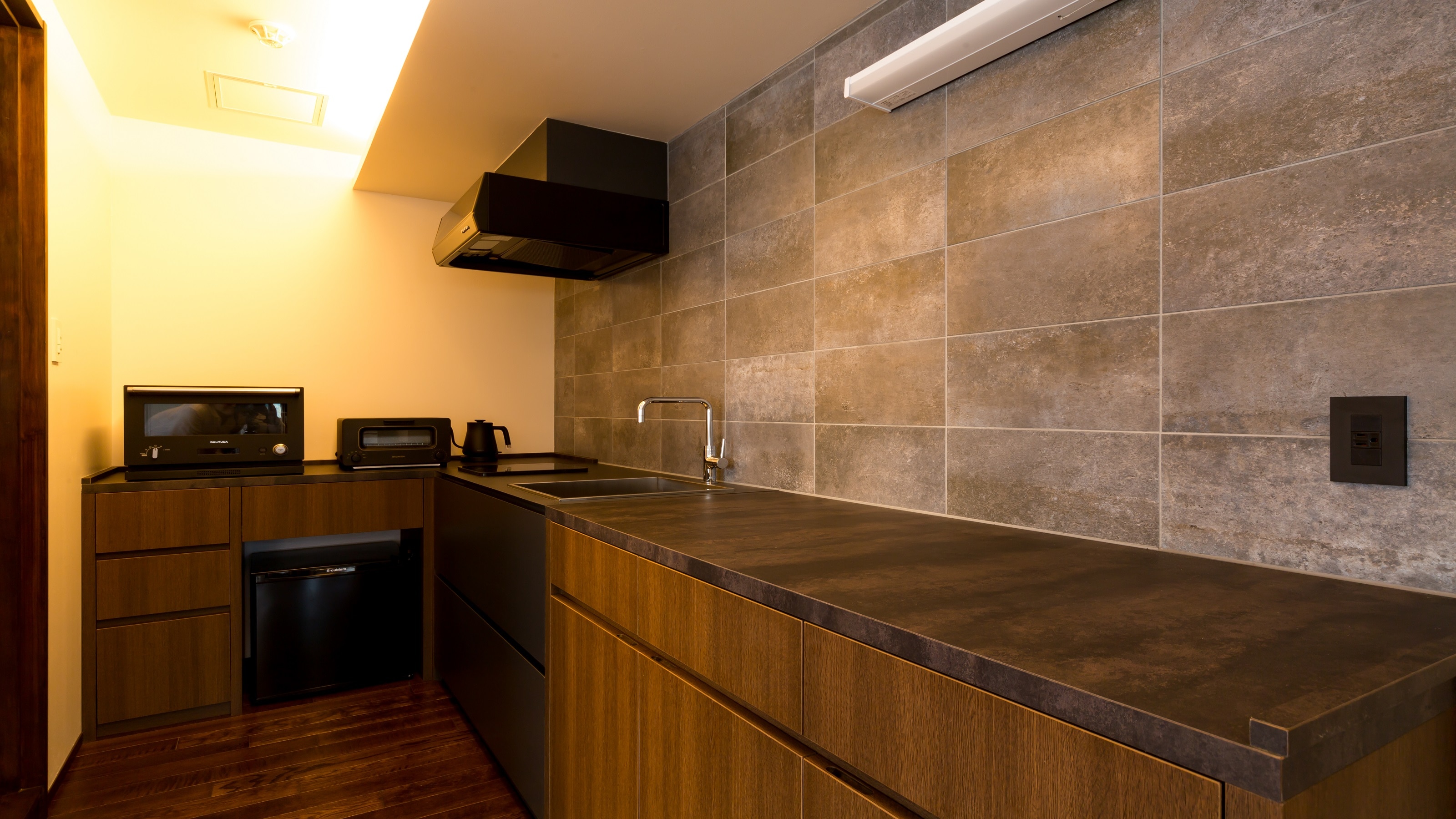 501 Mini Kitchen