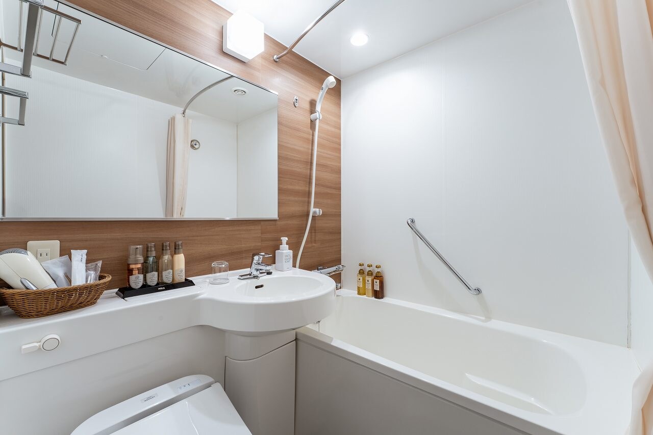 Kamar mandi (gambar)