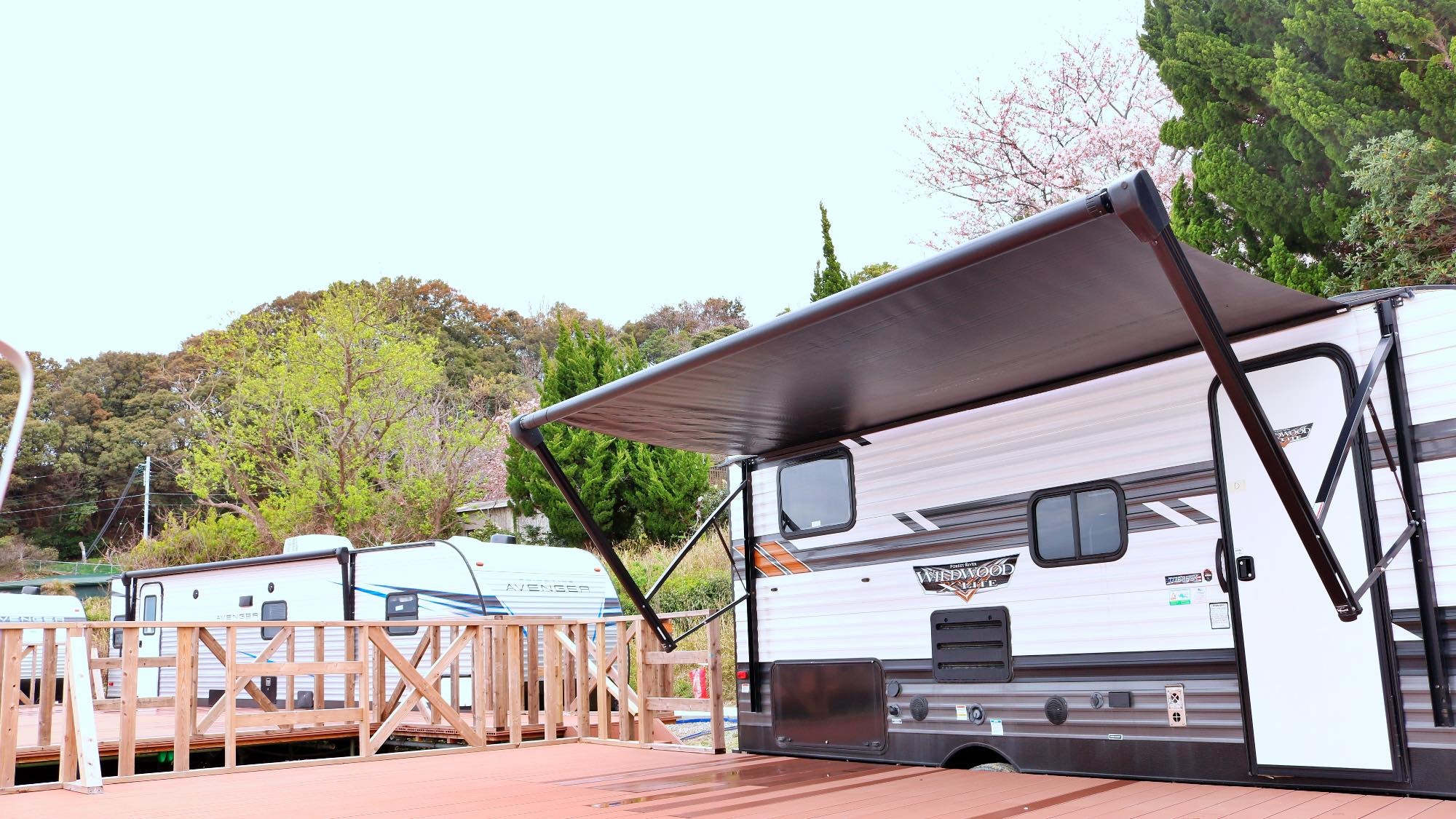 Trailer camping: Image