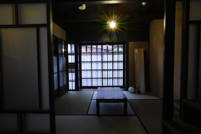 Japanese-style room