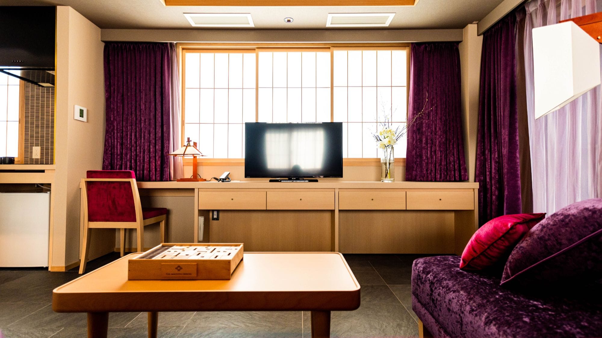 Deluxe Suite with Kitchen
