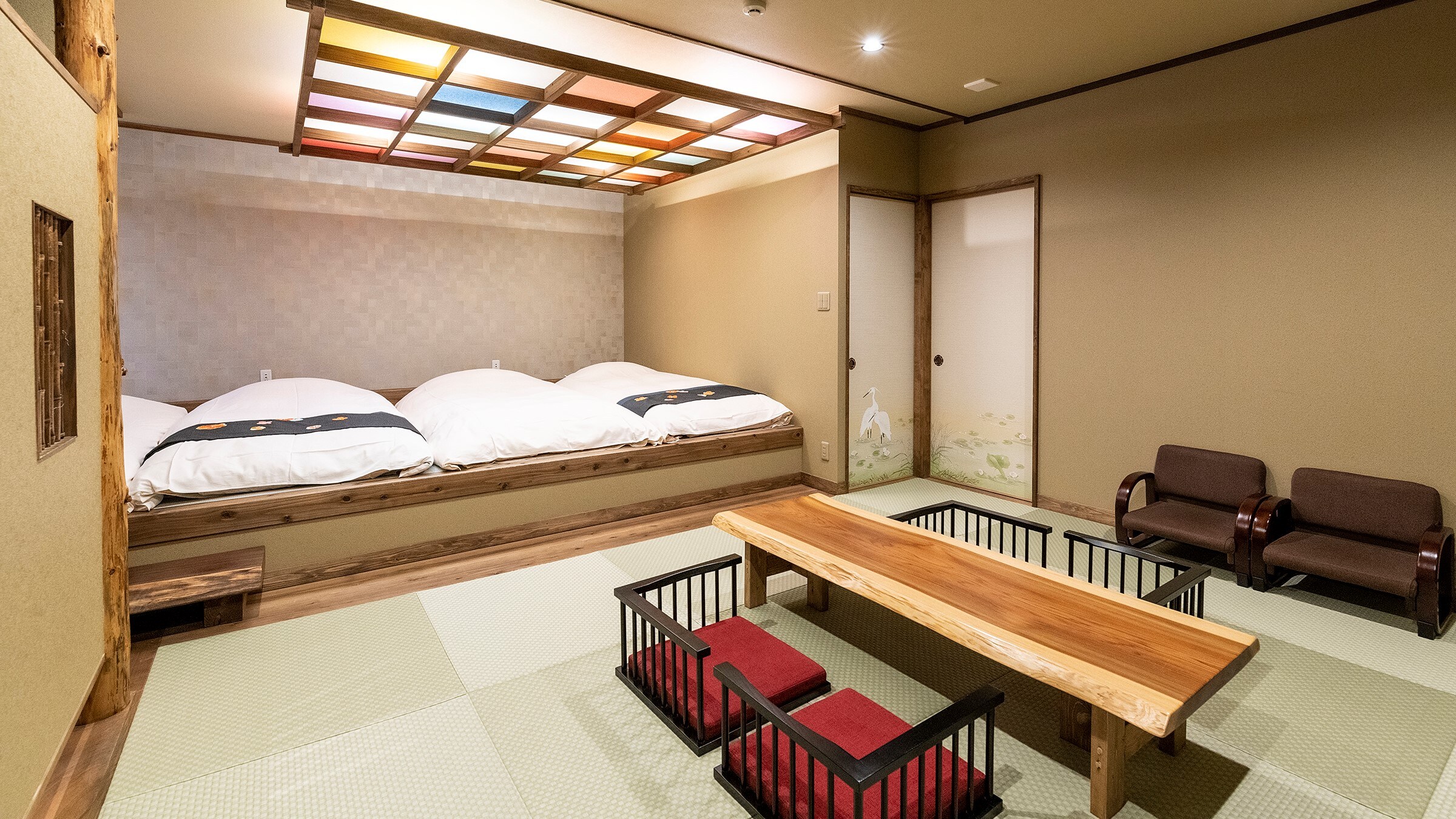 [Shirasagi] Rooms available for up to 6 people