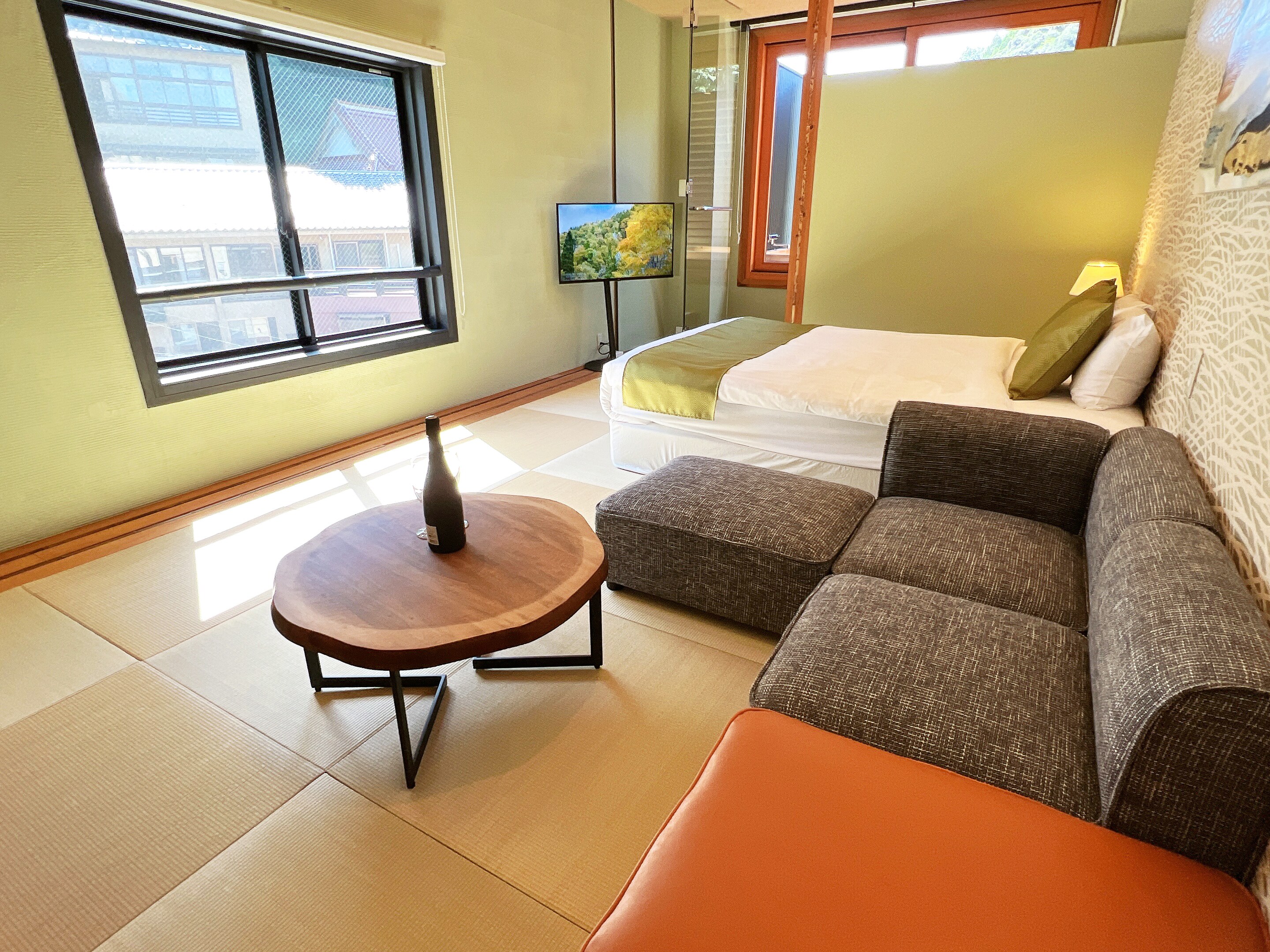Room 305