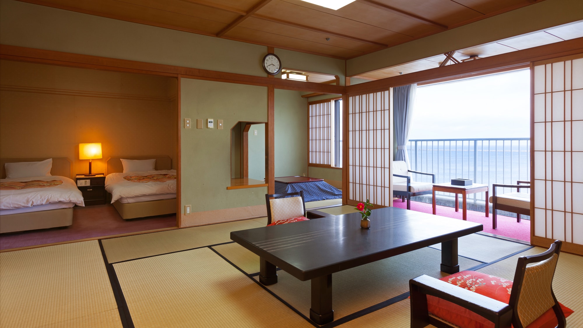 Kamar khusus [Hana Urushi] Kamar Jepang dan Barat 12,5 tikar tatami + 4,5 tikar tatami + tempat tidur twin