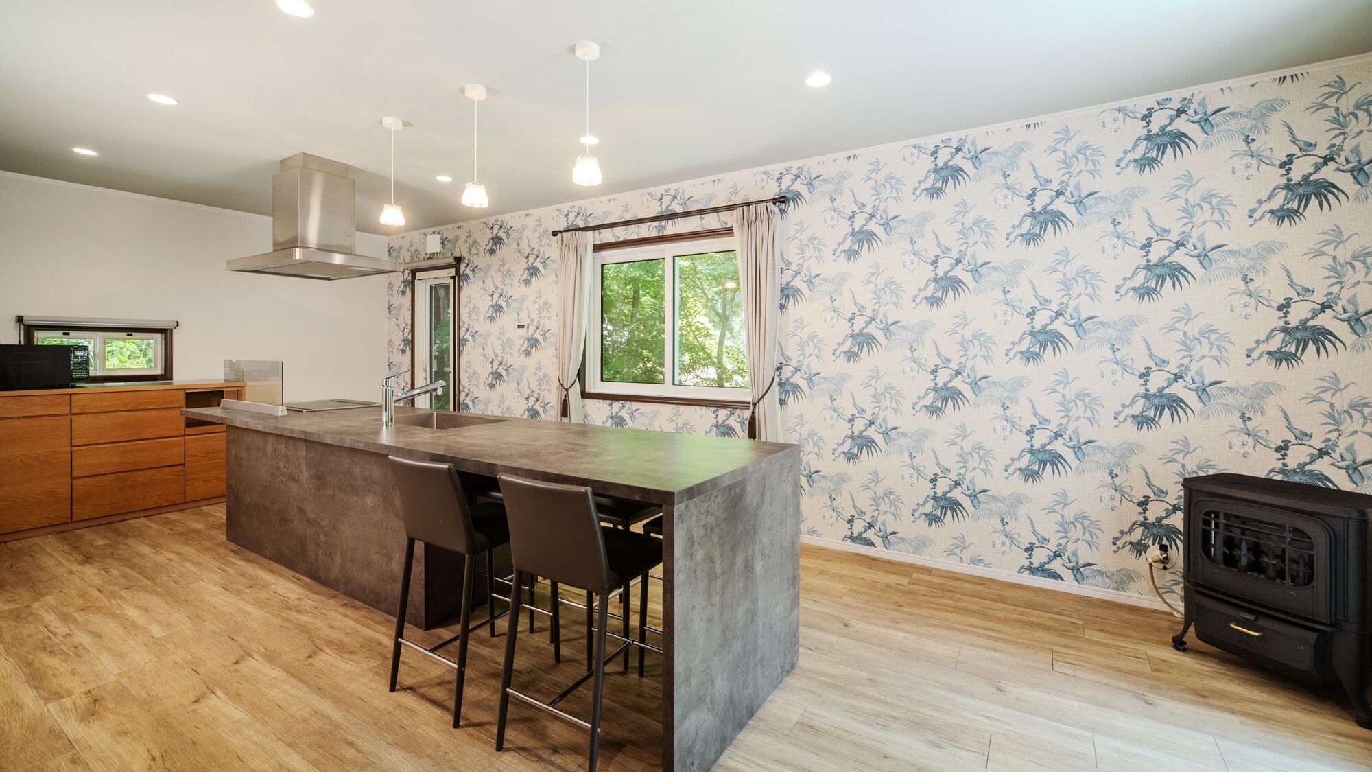 Deluxe cottage (non-smoking) with natural hot spring (example)