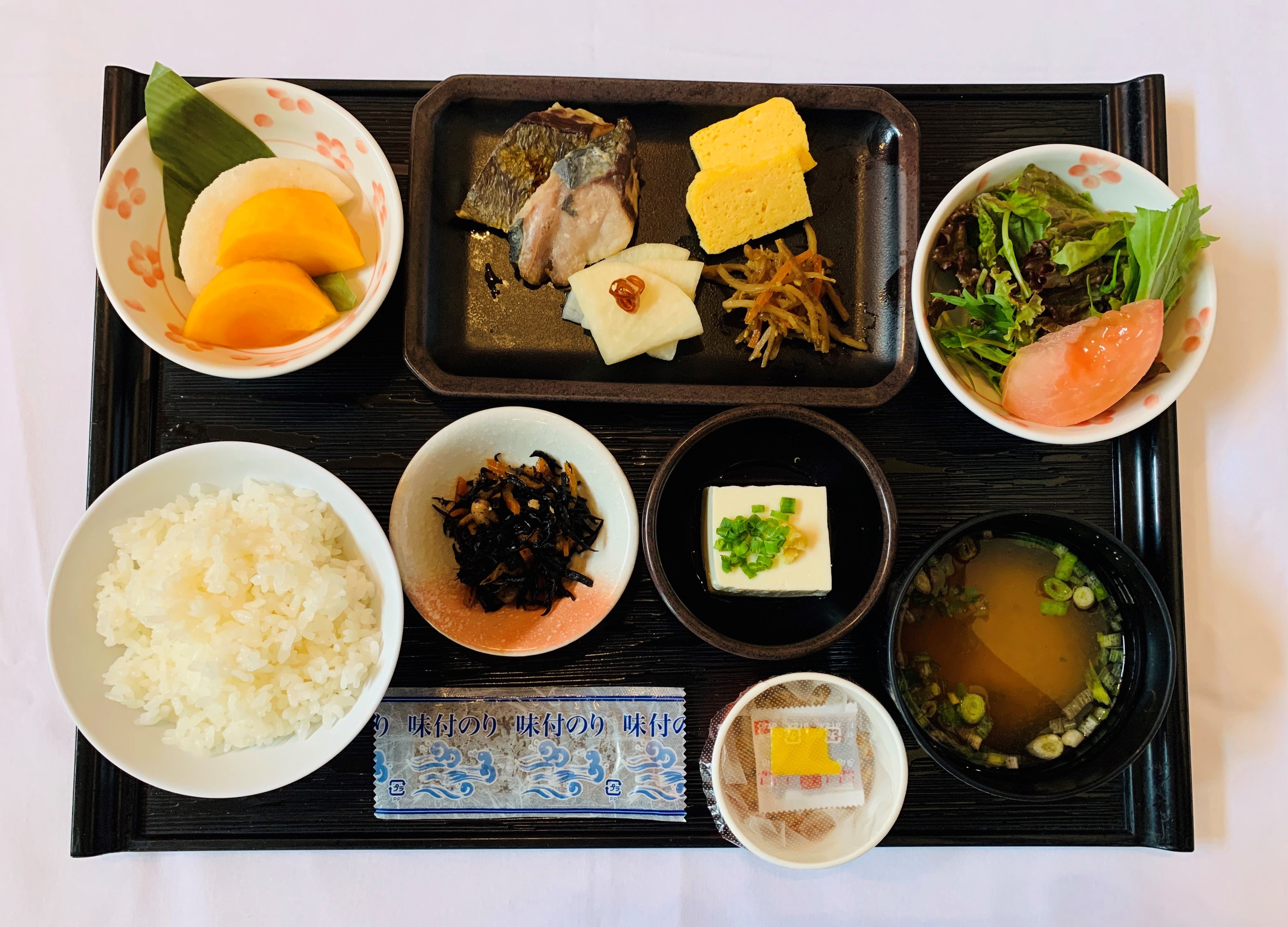 Individual breakfast serving②