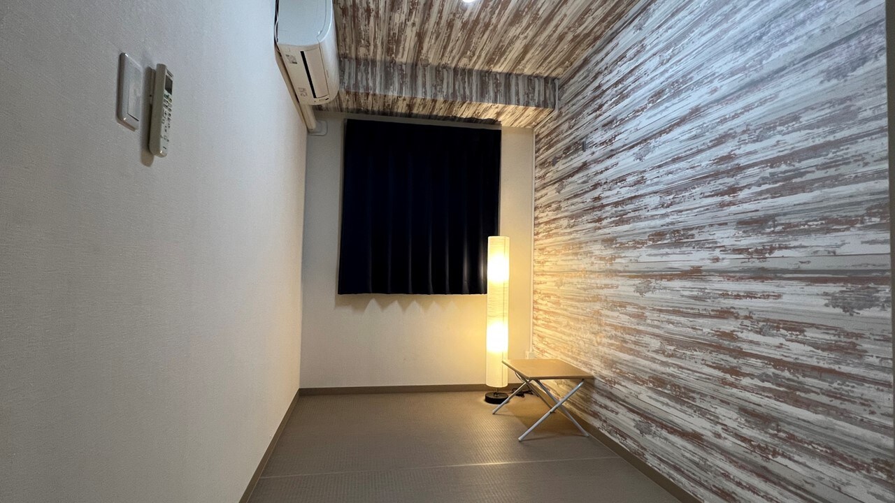 6th floor: Non-smoking Japanese-style room
