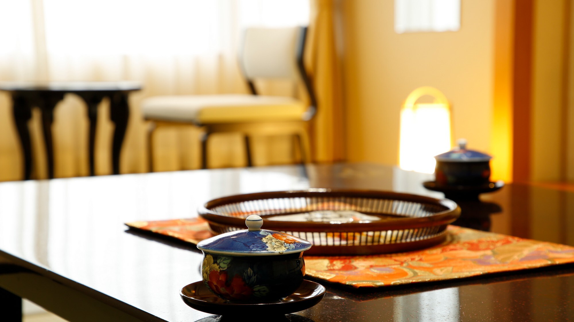 日西合璧 舒適的日式房間 <YUI> 到達房間後，先用茶和點心休息一下。