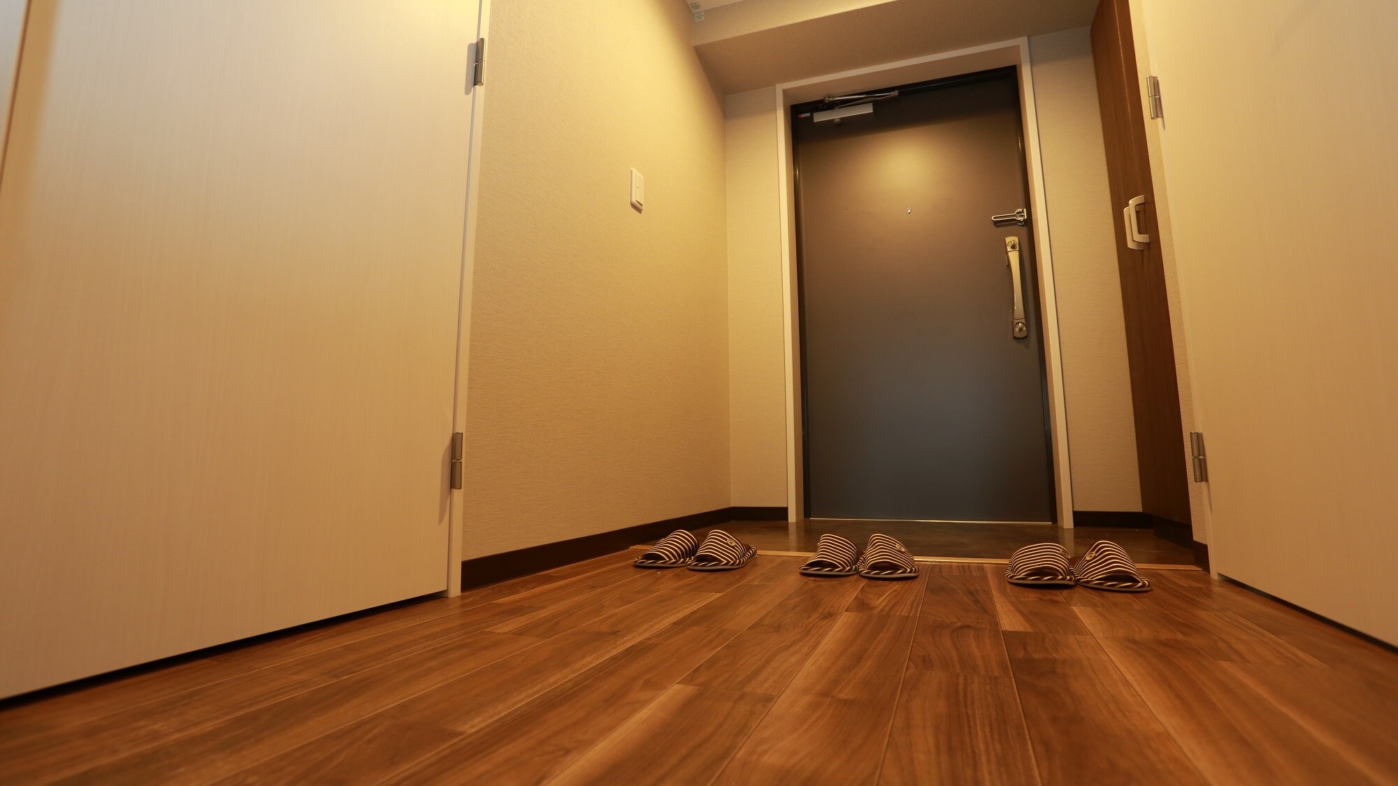 ■ Entrance