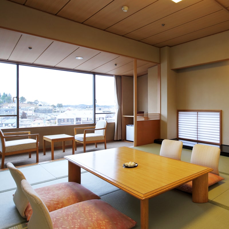 Street side Japanese-style room