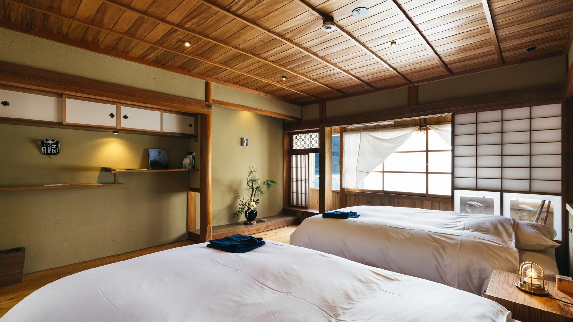 Guest Room "Shiokaze" Bedroom