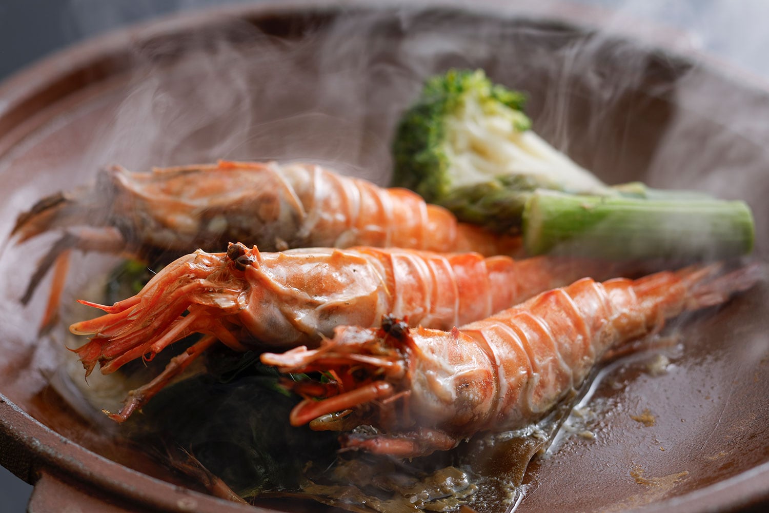 Ceramic grilled shrimp (image)