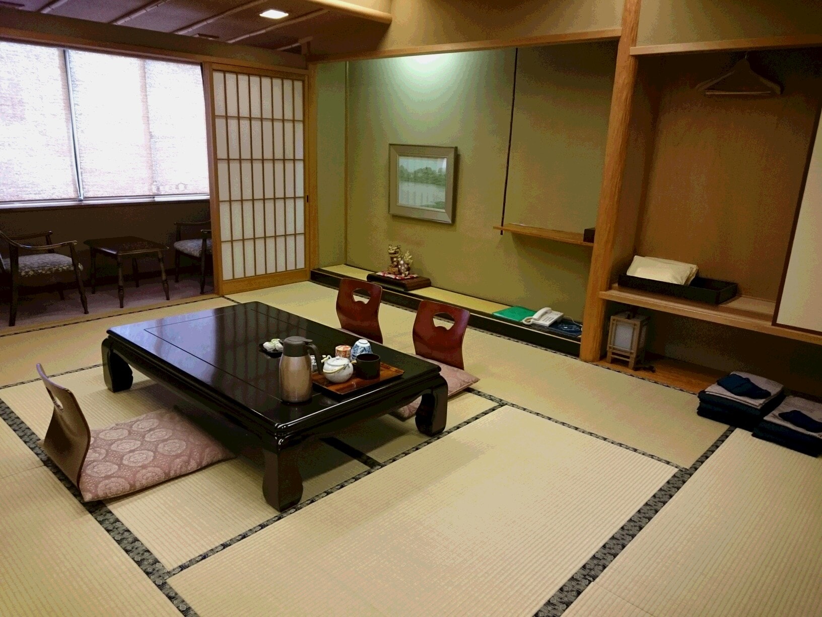 5 people room 2