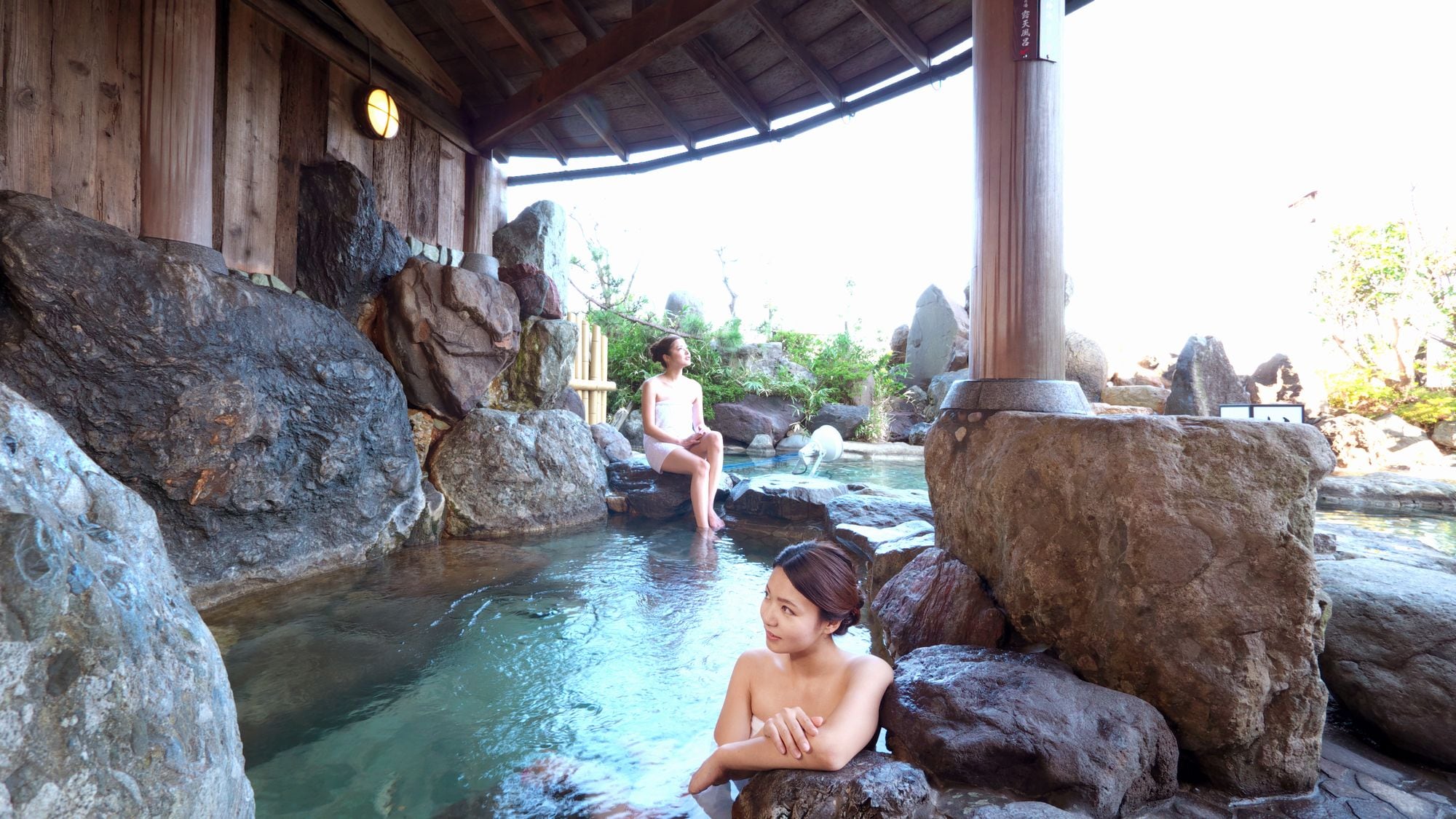 [Garden open-air bath] * Slowly soak in the hot springs and relax ♪