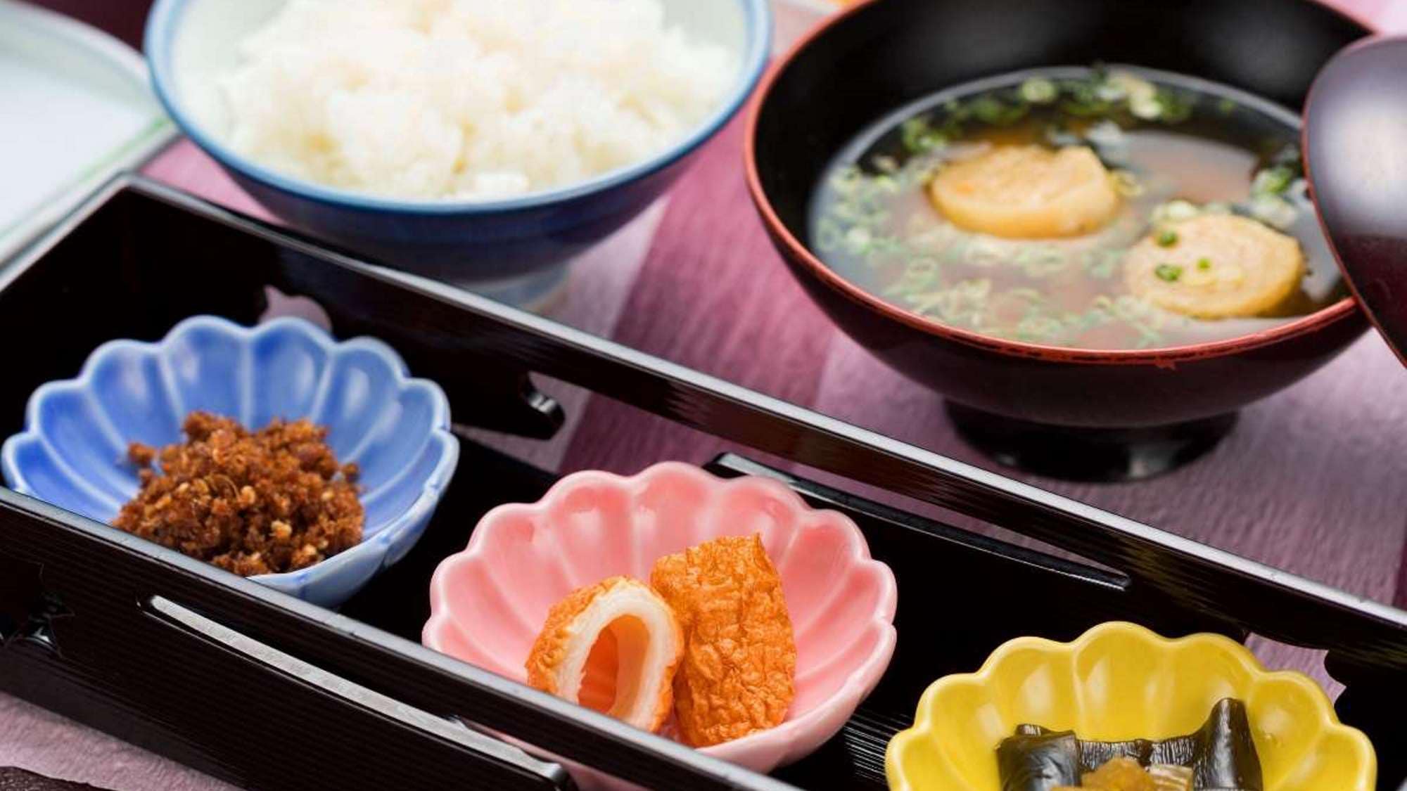 <Meals> Breakfast/Nutritious Japanese set meal *Example