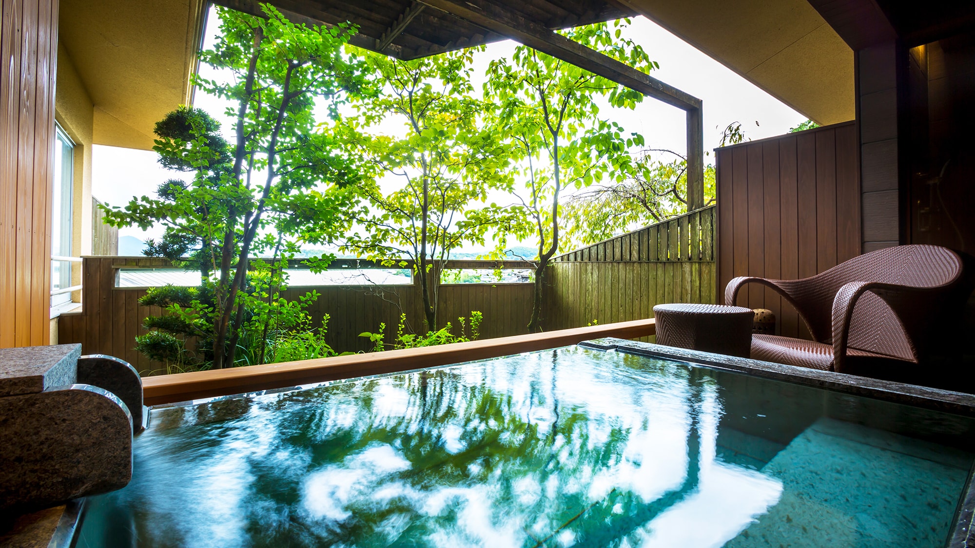 [Fujimidai/Japanese-Western style room with private open-air bath] Fujimidai guest rooms that can be selected according to the purpose of your trip