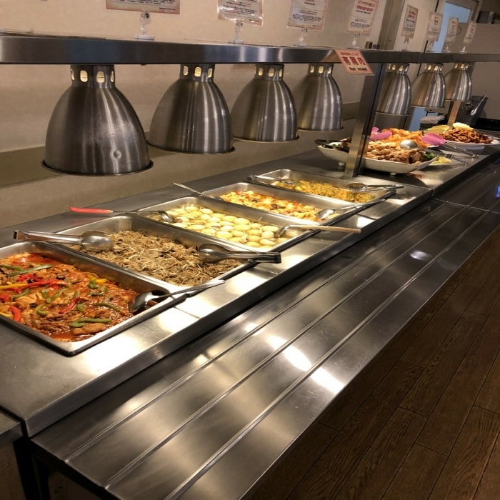 An example of a night buffet
