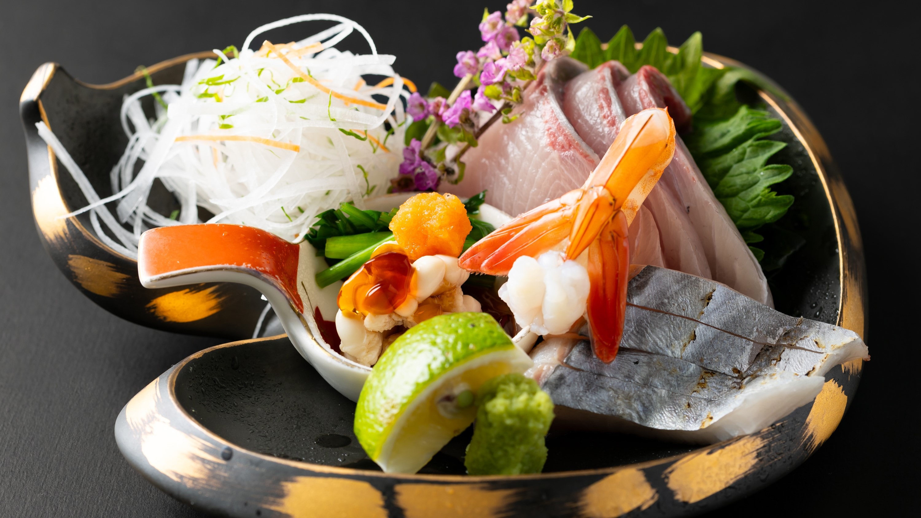 An example of sashimi