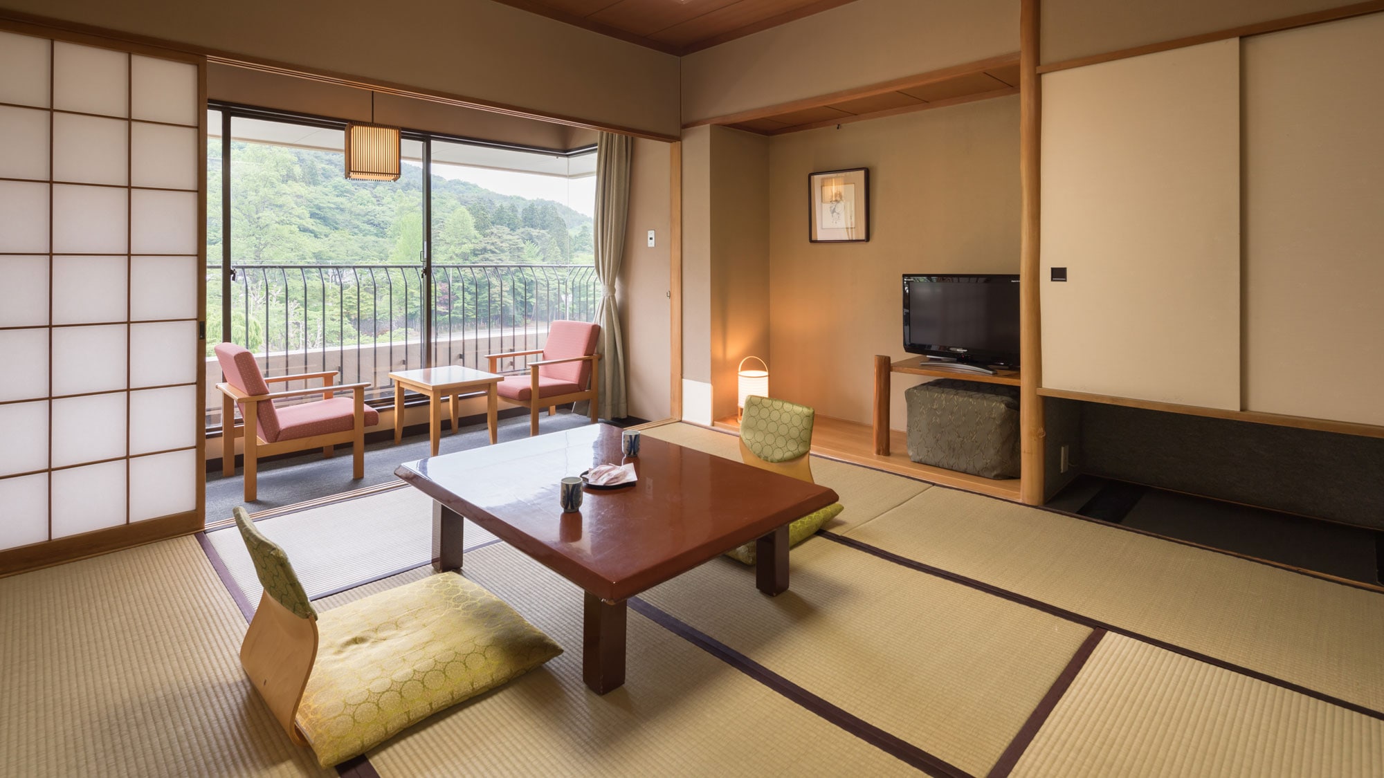 [8-tatami Japanese-style room] Bath and toilet with washing machine/Recommended for couples and small groups.
