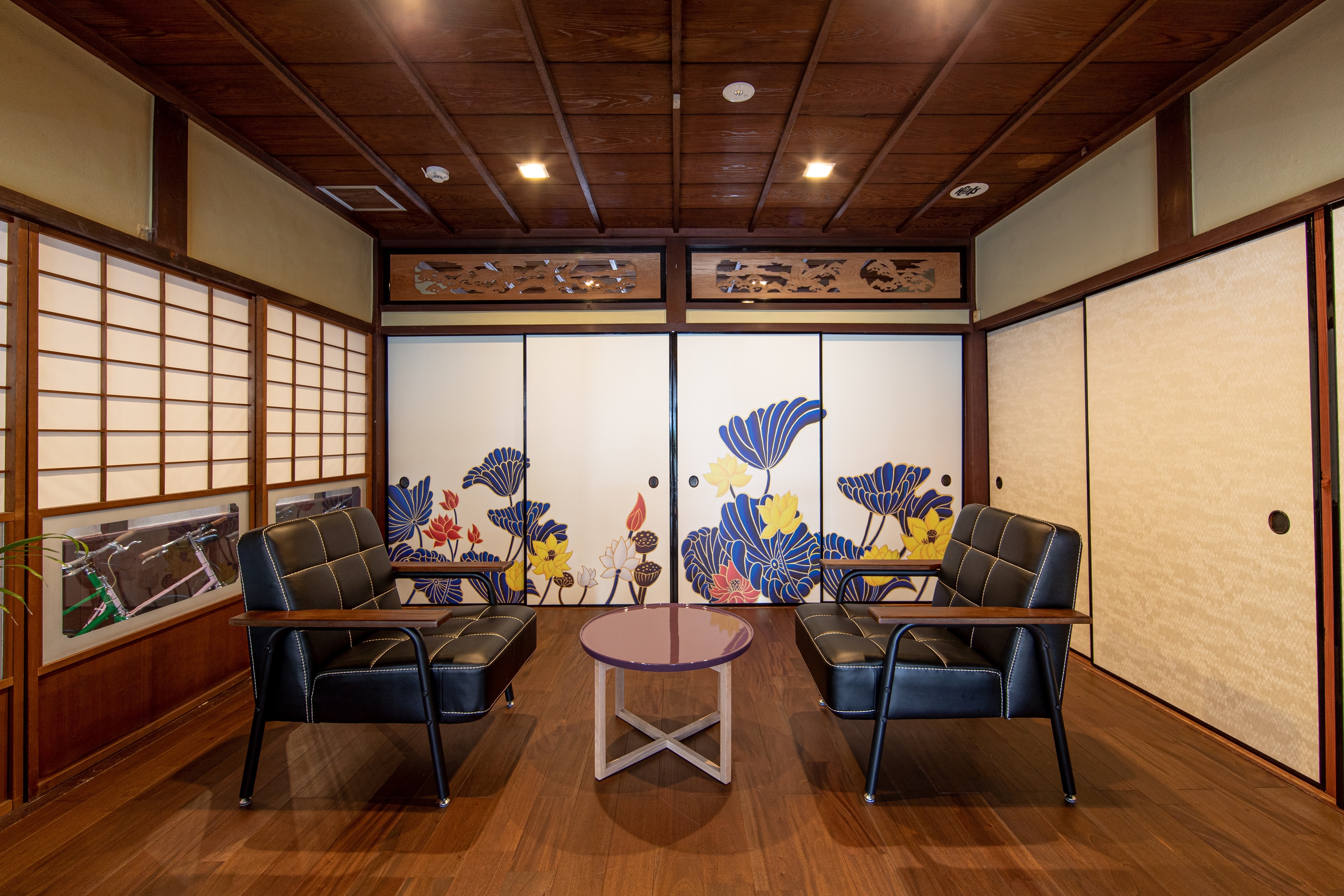 1st floor waiting room