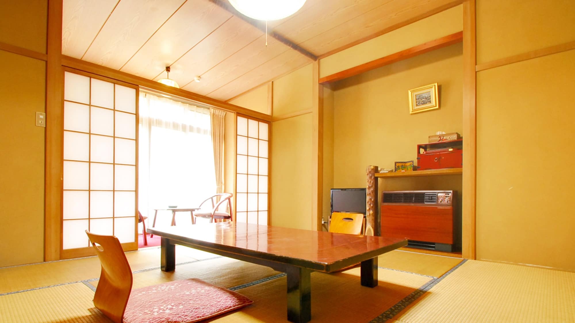 *Phòng theo phong cách Nhật Bản (8 chiếu tatami)