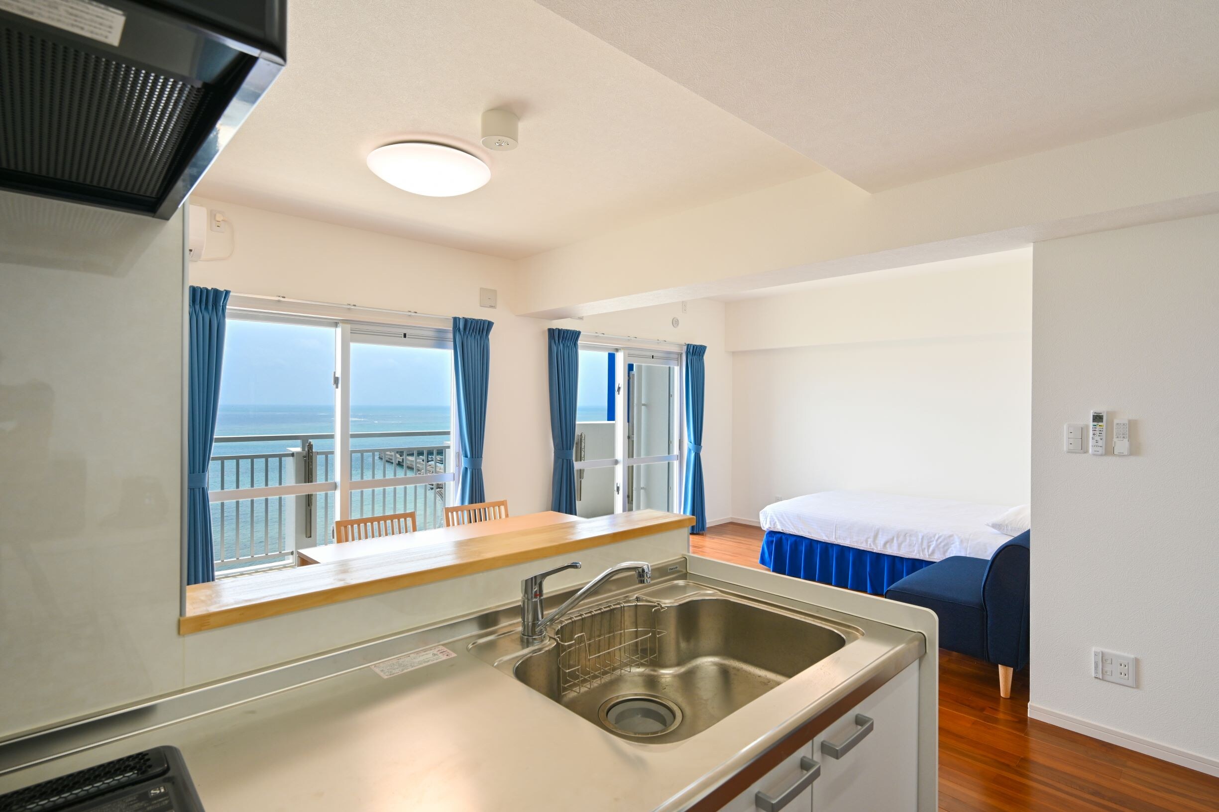Oceanfront Kitchen
