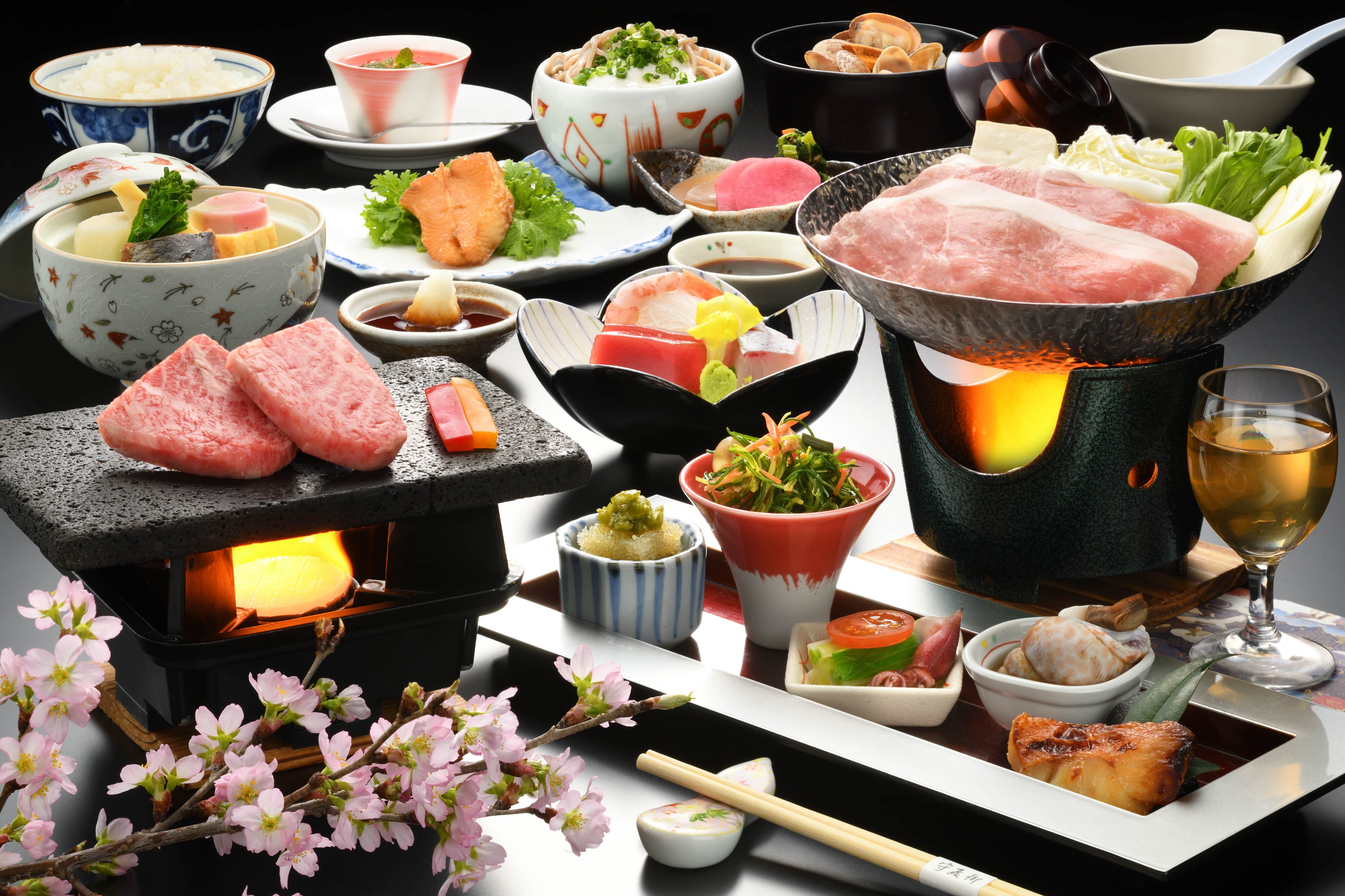 [Example Dish] Okitama Pork Soy Milk Hot Pot and Seasonal Dishes