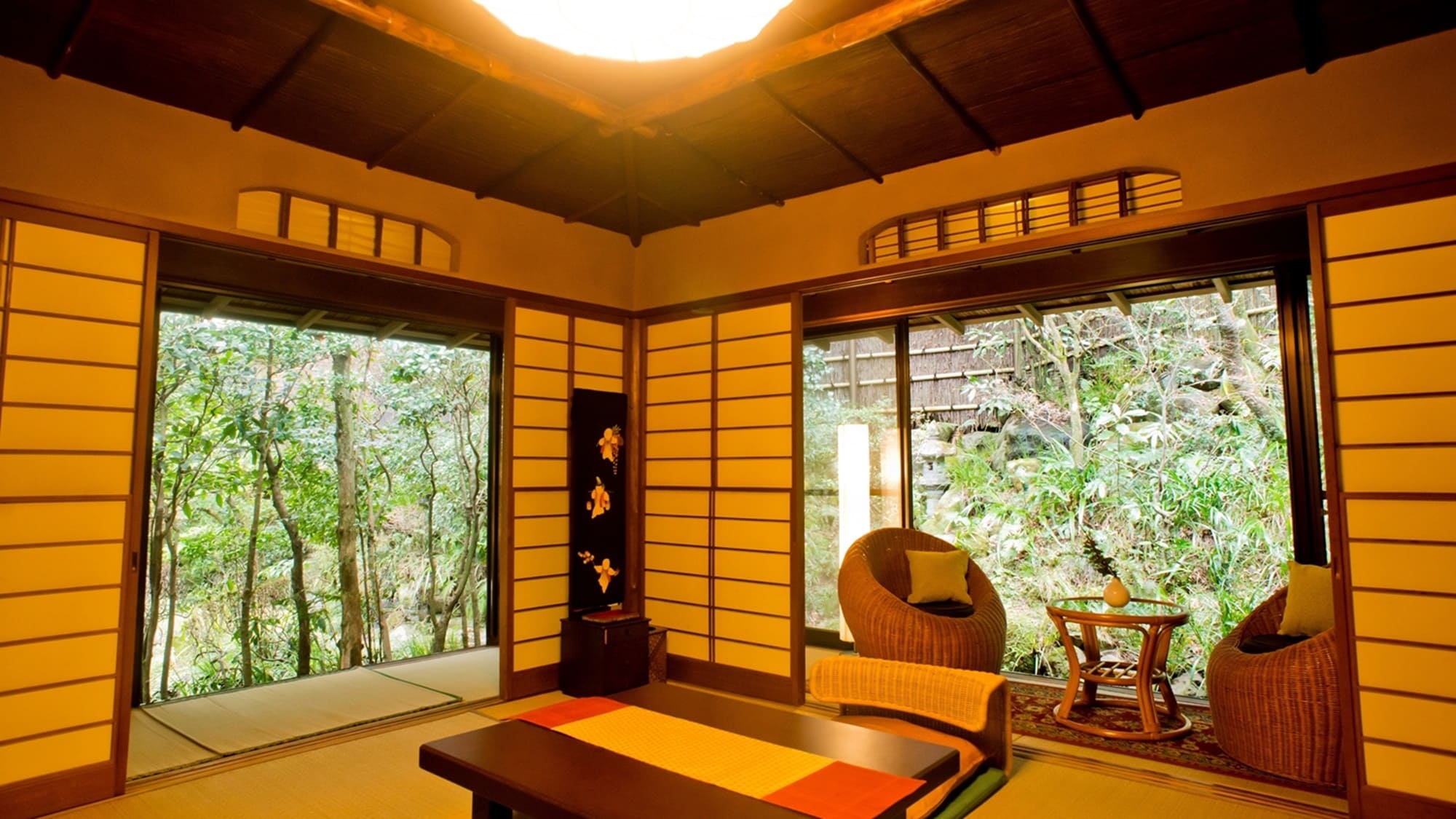  All rooms overlooking the garden are separated