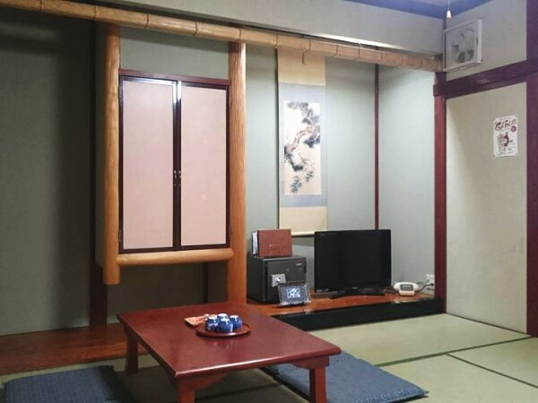 二樓，8張榻榻米