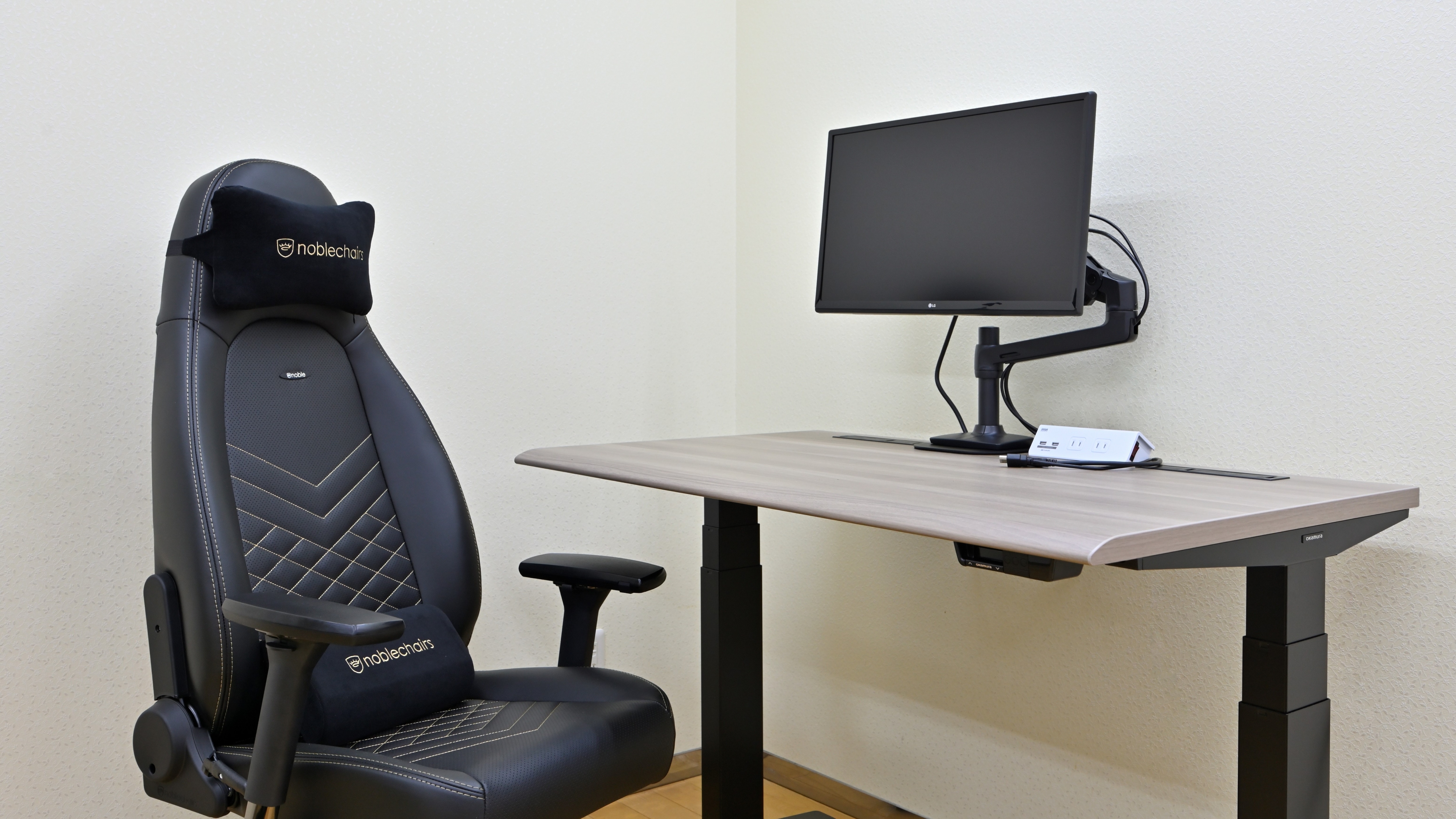 พื้นที่ทำงานร่วมกัน | โต๊ะทำงานเดี่ยว