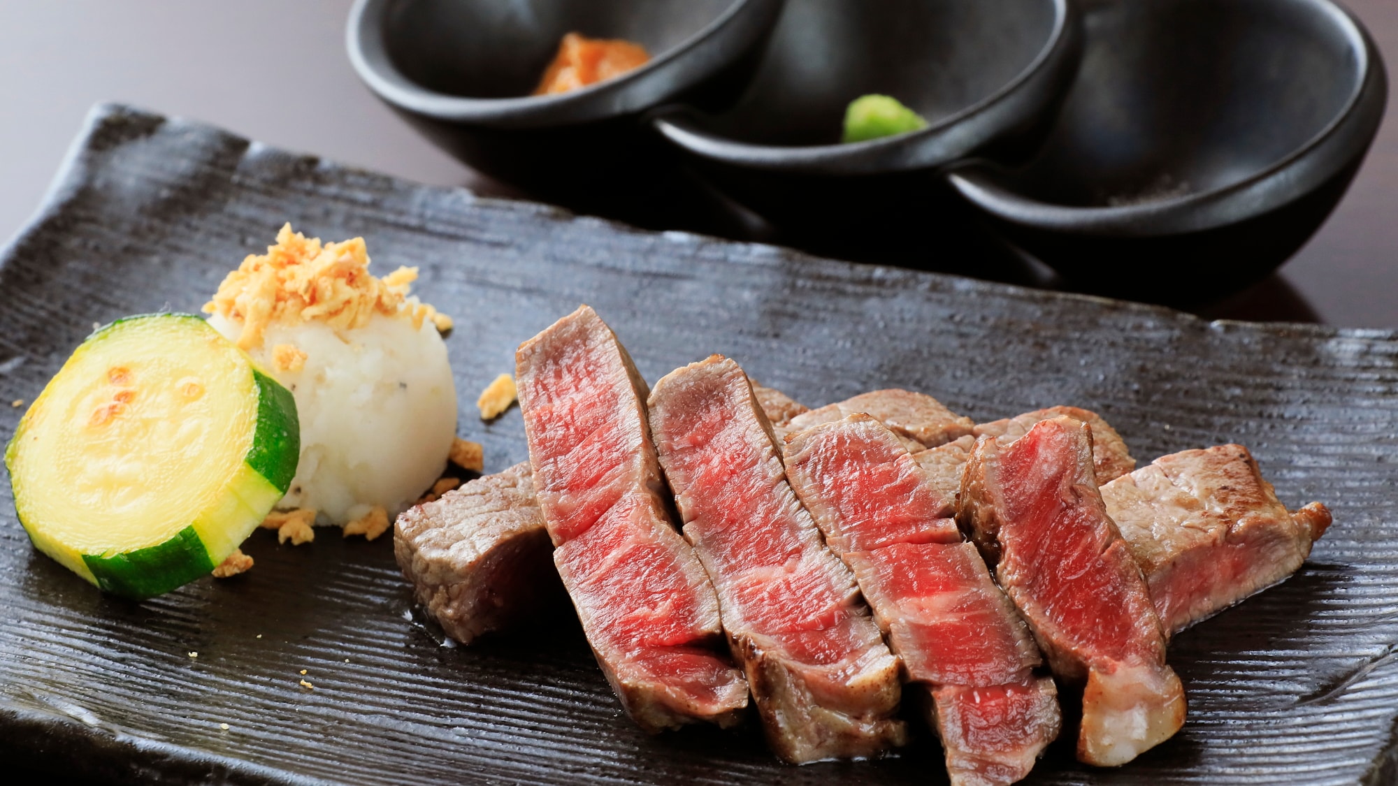 [Special] Sweet and tender Fukushima beef teppanyaki! ※One case