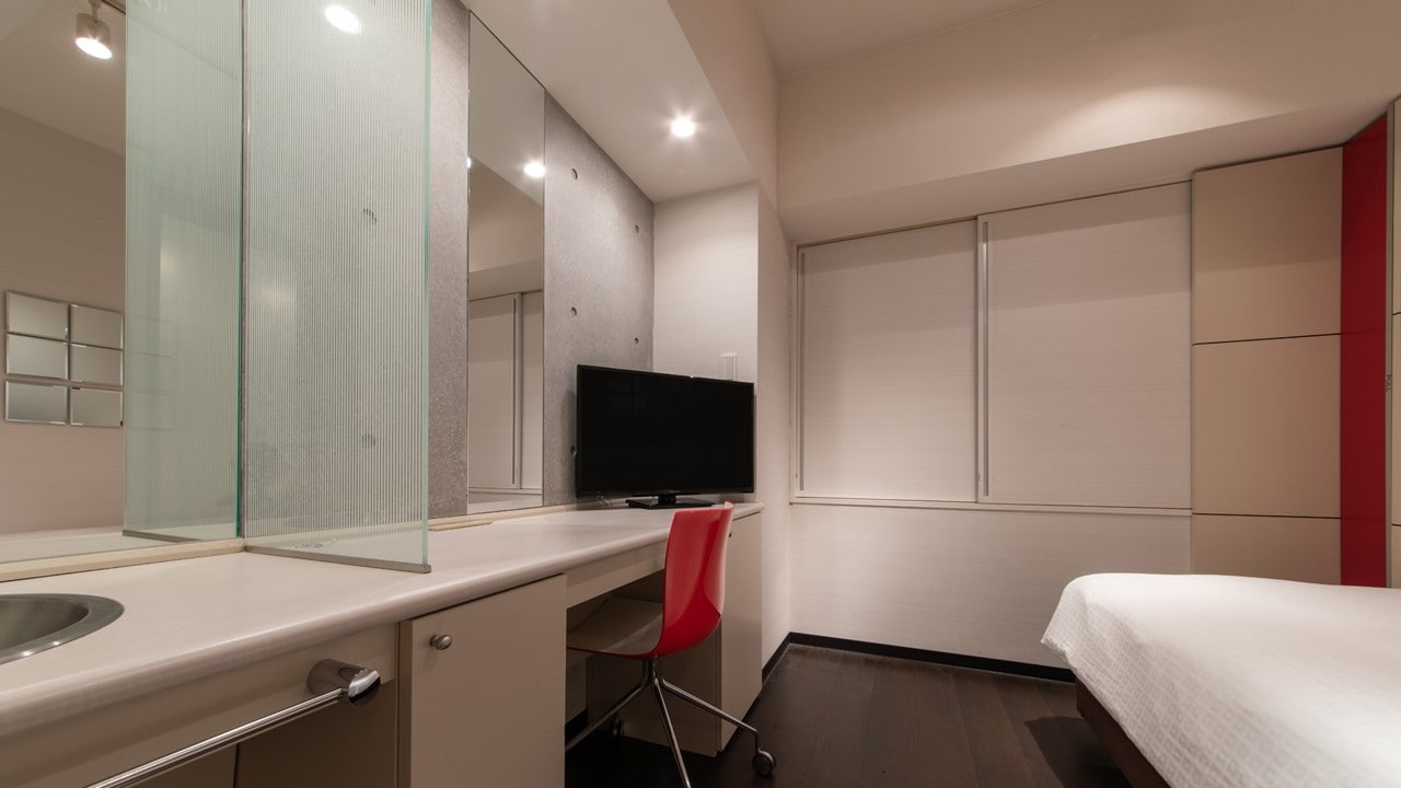 Kamar single (tipe bergaya)