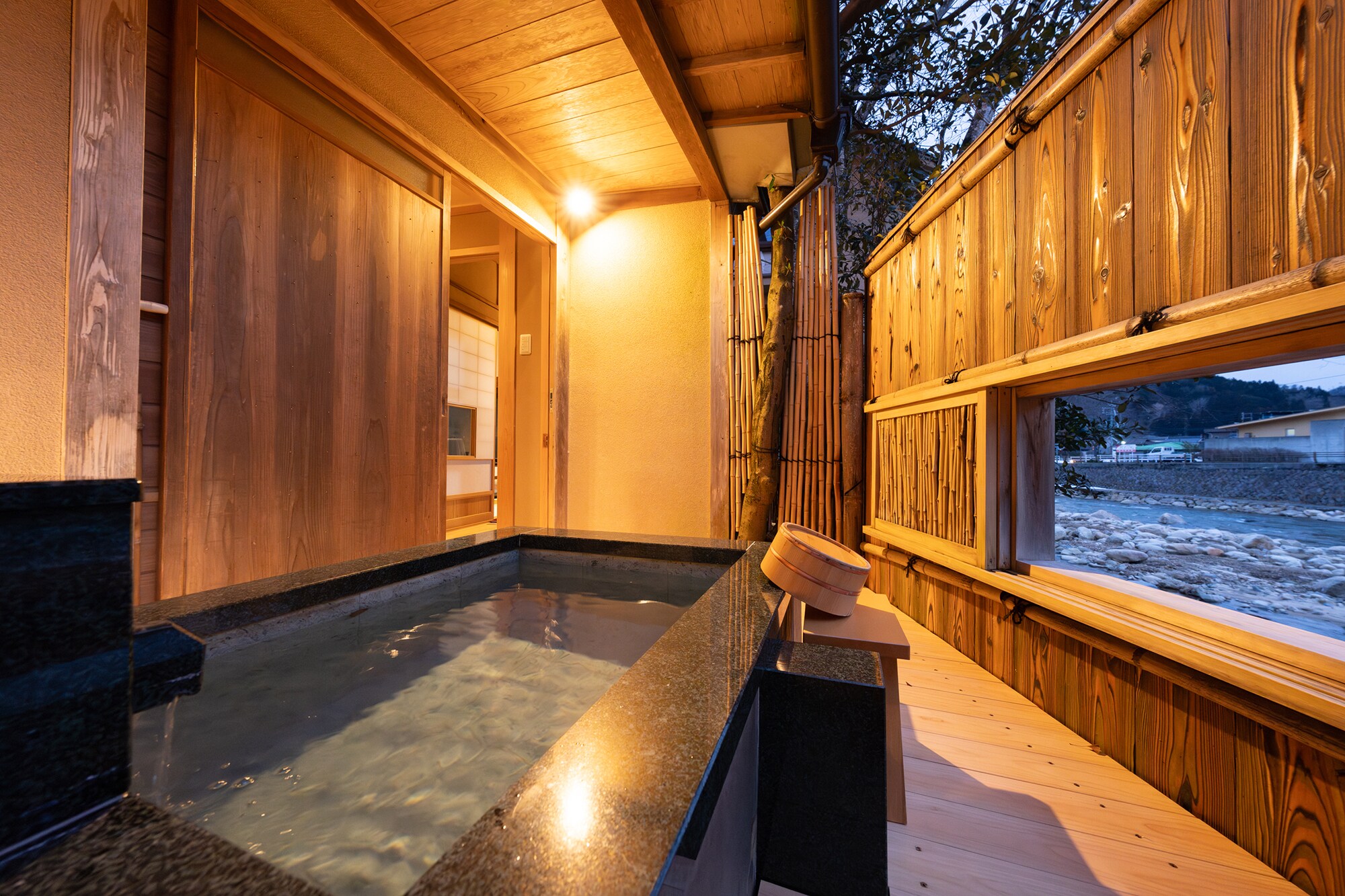 Phòng tắm ngoài trời Chosentei