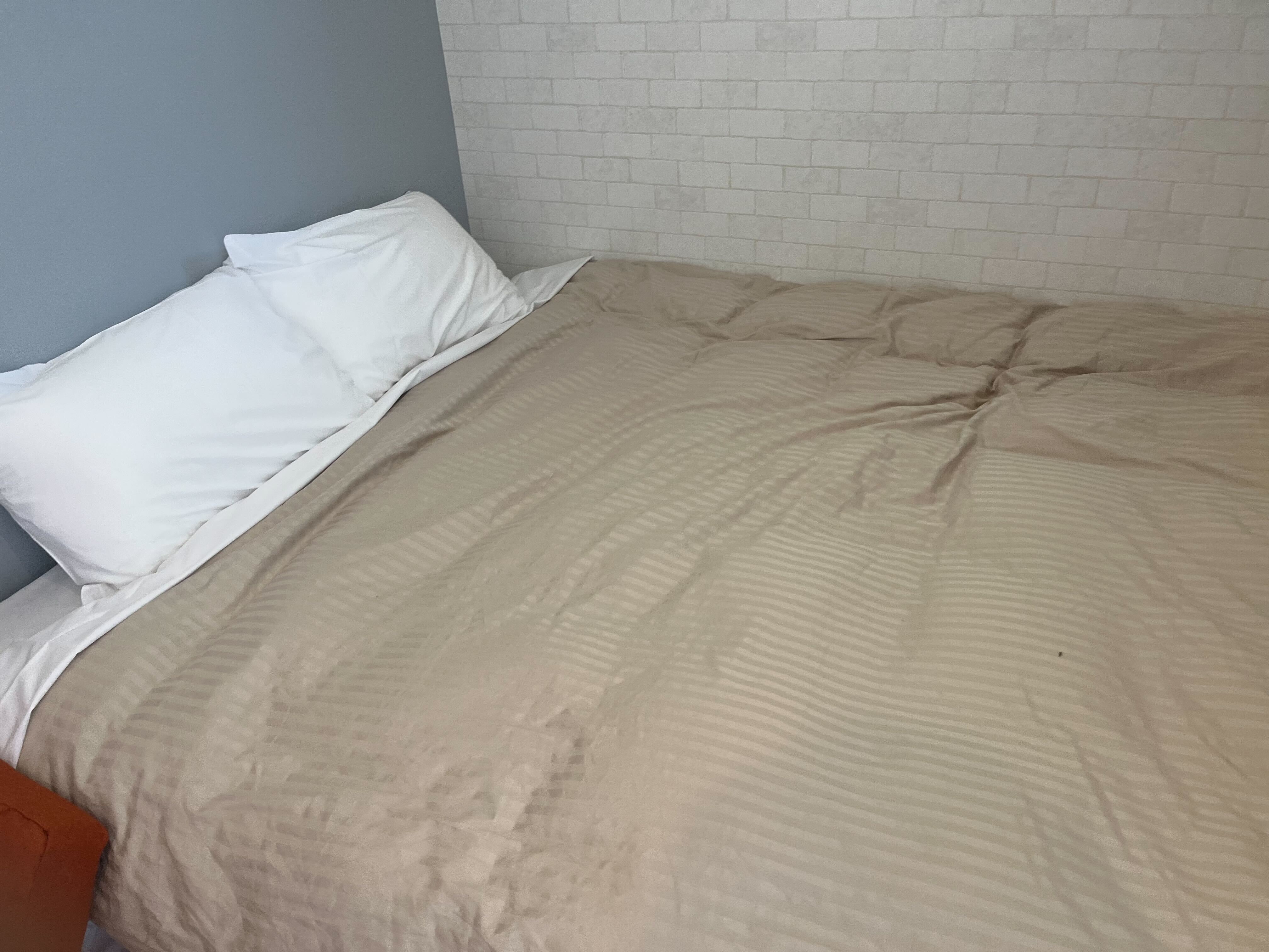 Wing Room Bed