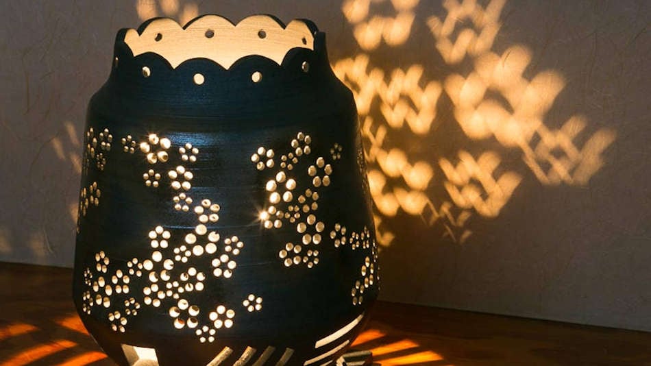 The room is calming with ceramic lights.