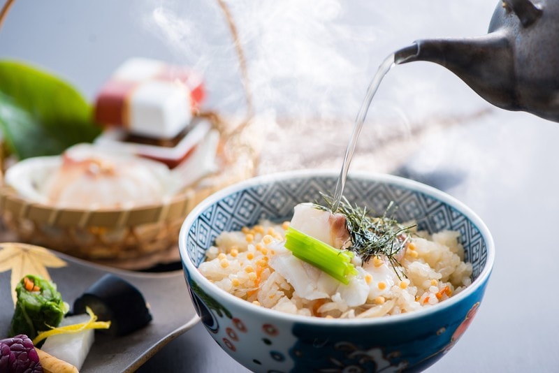 [Rice] Natural sea bream rice with two ways to enjoy
