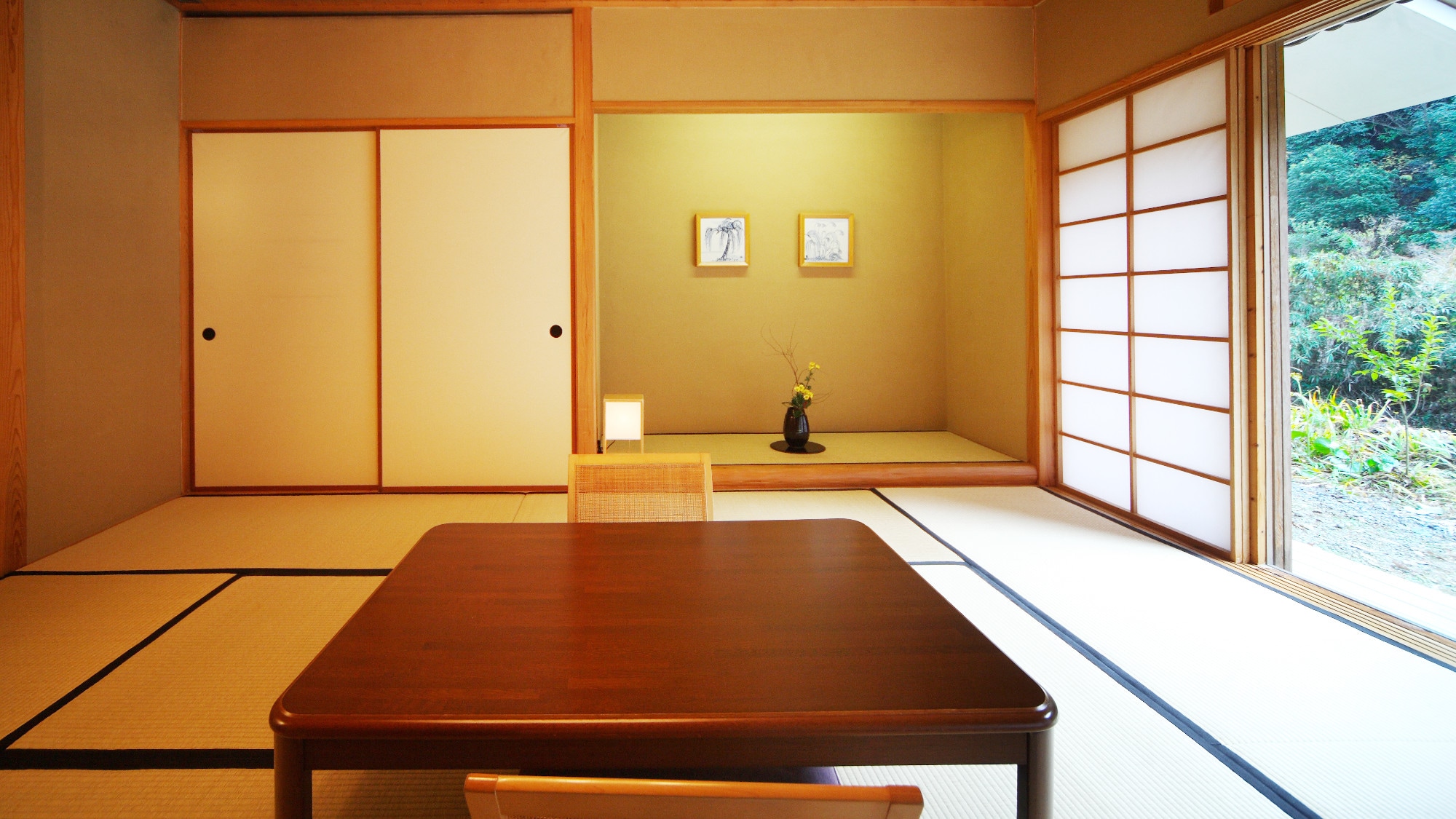 [Separate Japanese-Western style room] Image 02