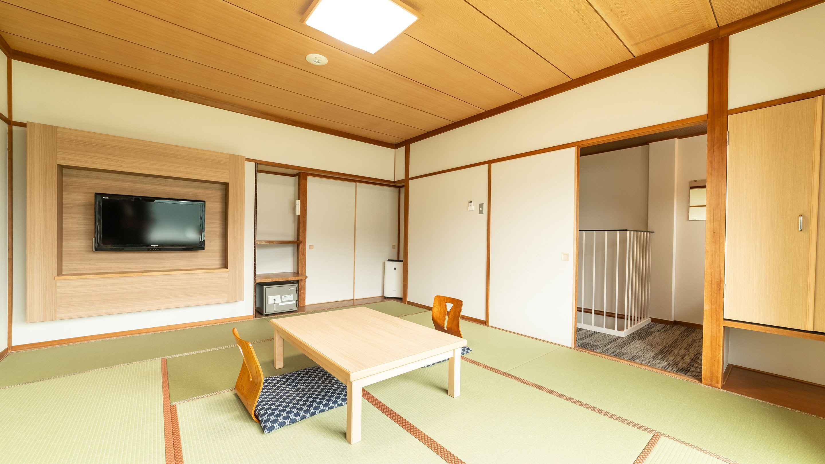 [Non-smoking] Standard maisonette twin room, 10 tatami mats, no indoor bath *Image