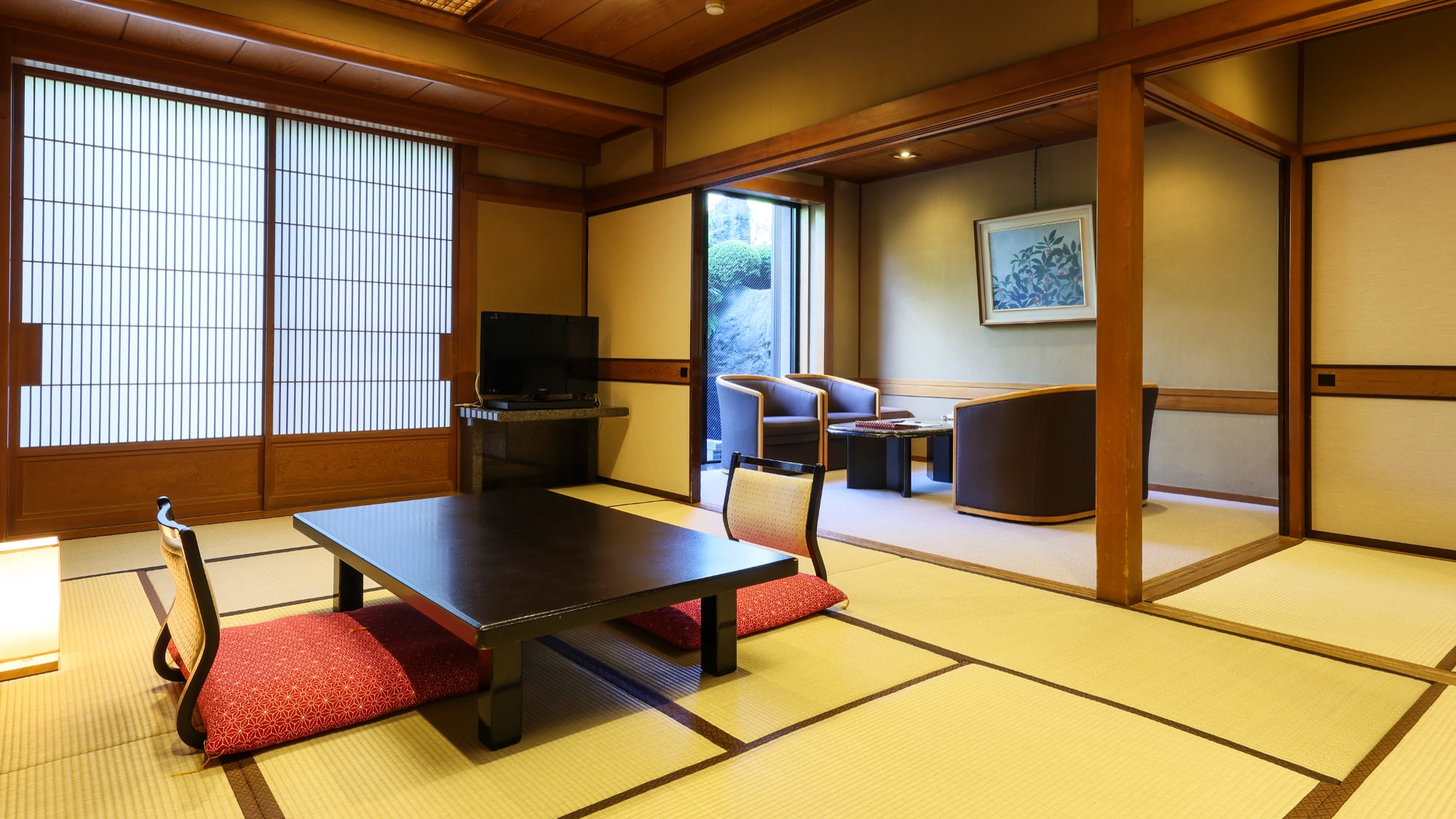 12 tatami + 4 tatami ② with the following room overlooking the Japanese garden