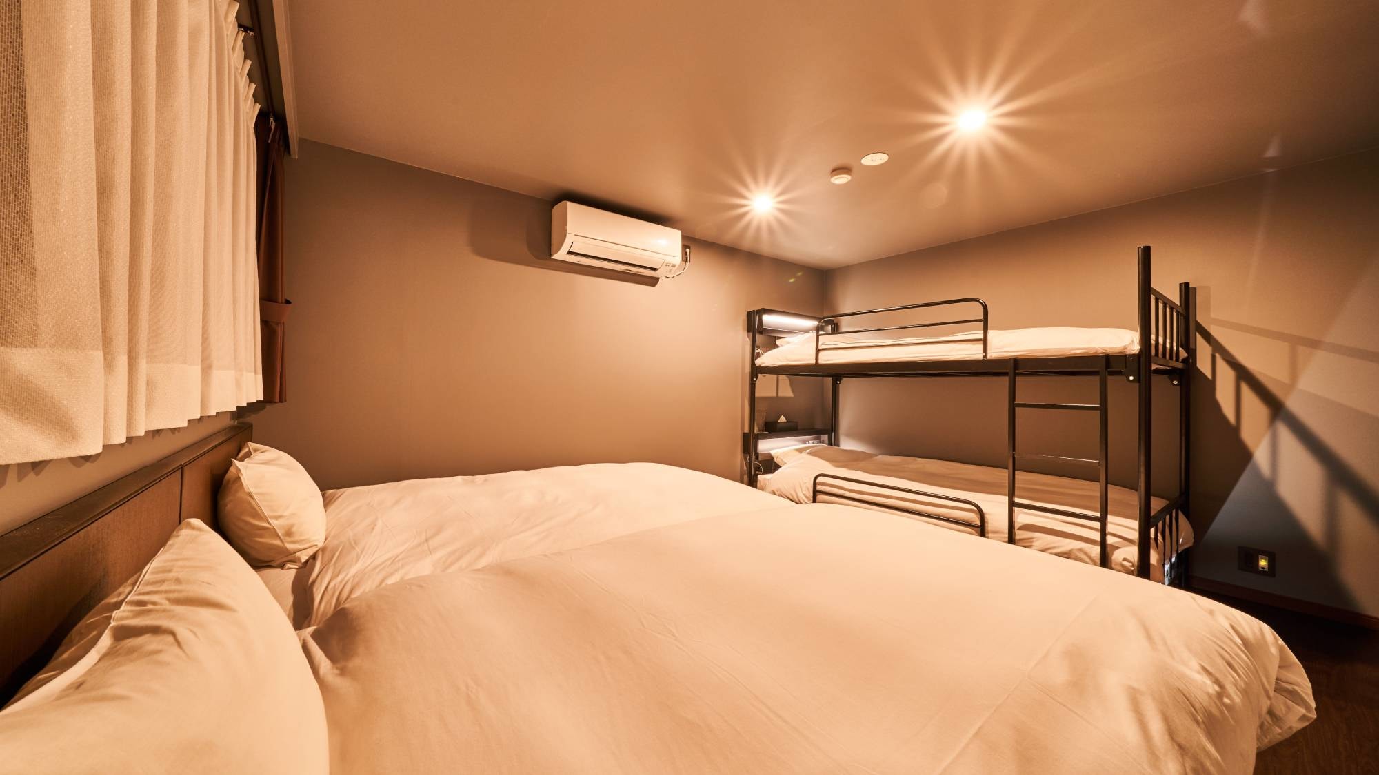 Fighting for a place to sleep!? Rooms recommended for families and groups (Room 202: example)