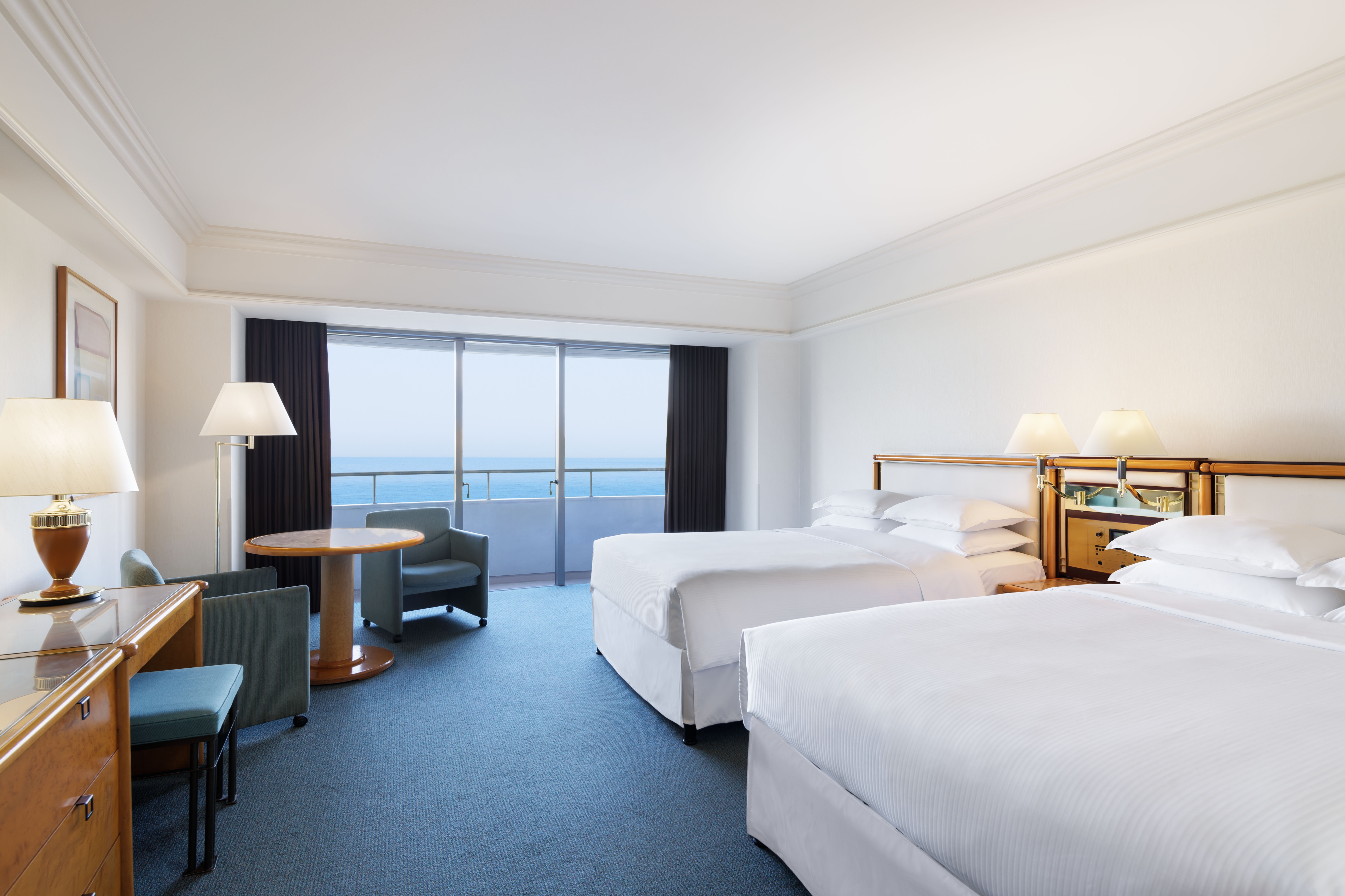 新標準海景房，附 2 張床