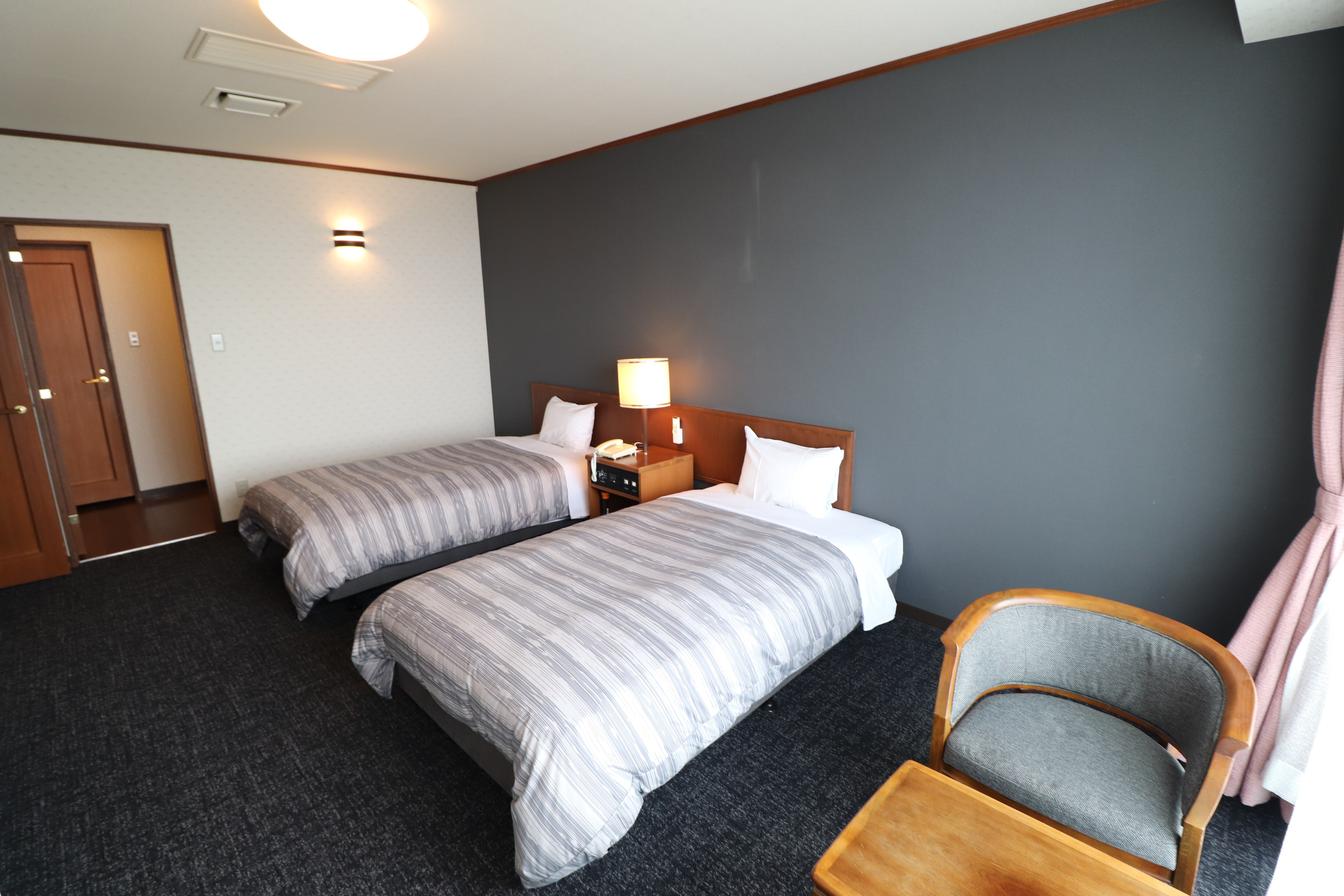 ◆ Phòng Suite 2 giường đơn