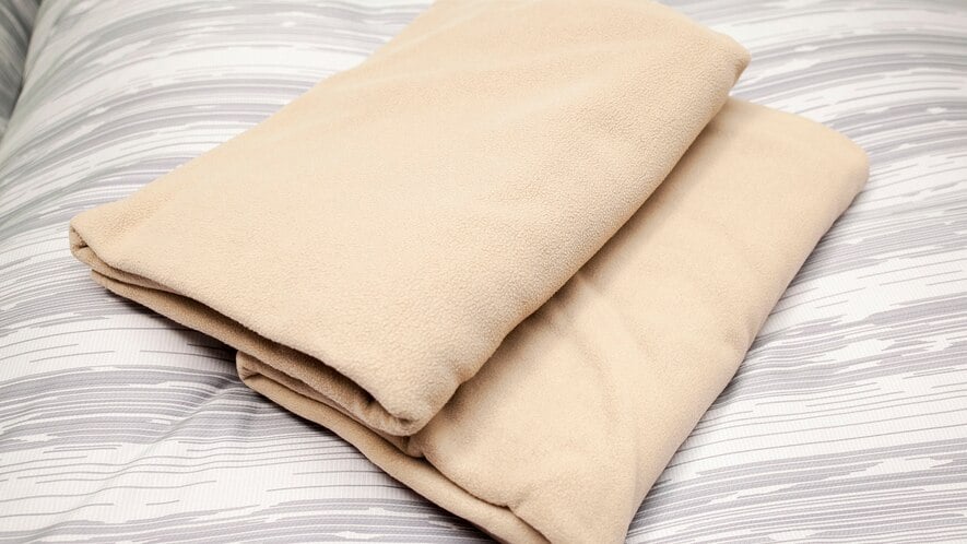 ★ Blanket rental