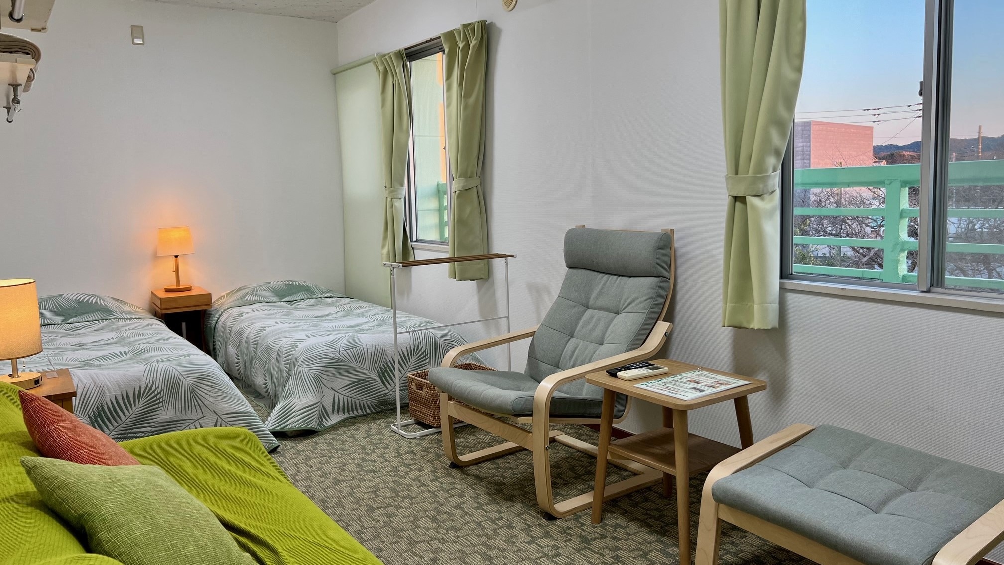 Main building 2nd floor, outdoor bath, 2 bedrooms