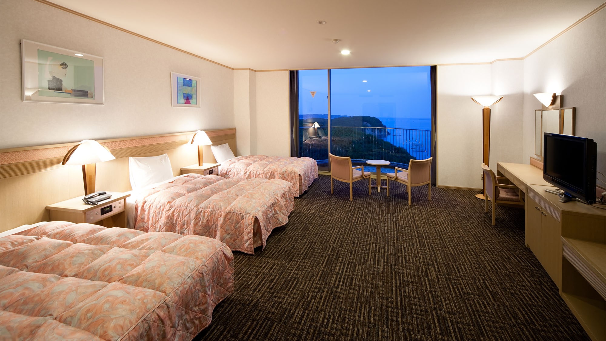 ◆【海景】西式房间(三人间)52m2 容纳人数:4人 ◇禁烟◇ (1)