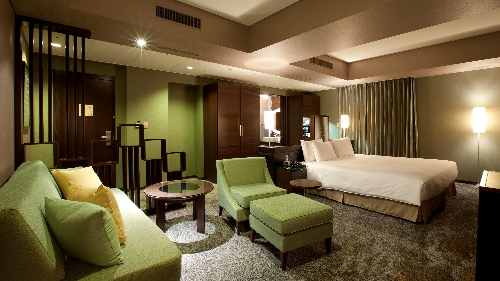 [Phòng Junior Suite tiêu chuẩn có giường King]