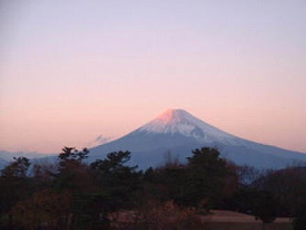 Matahari terbenam di Gunung Fuji