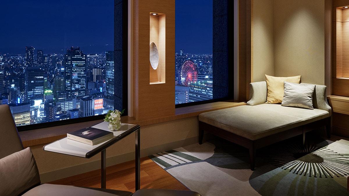 [Regular Floor] 1 King Premium City View (East side)
