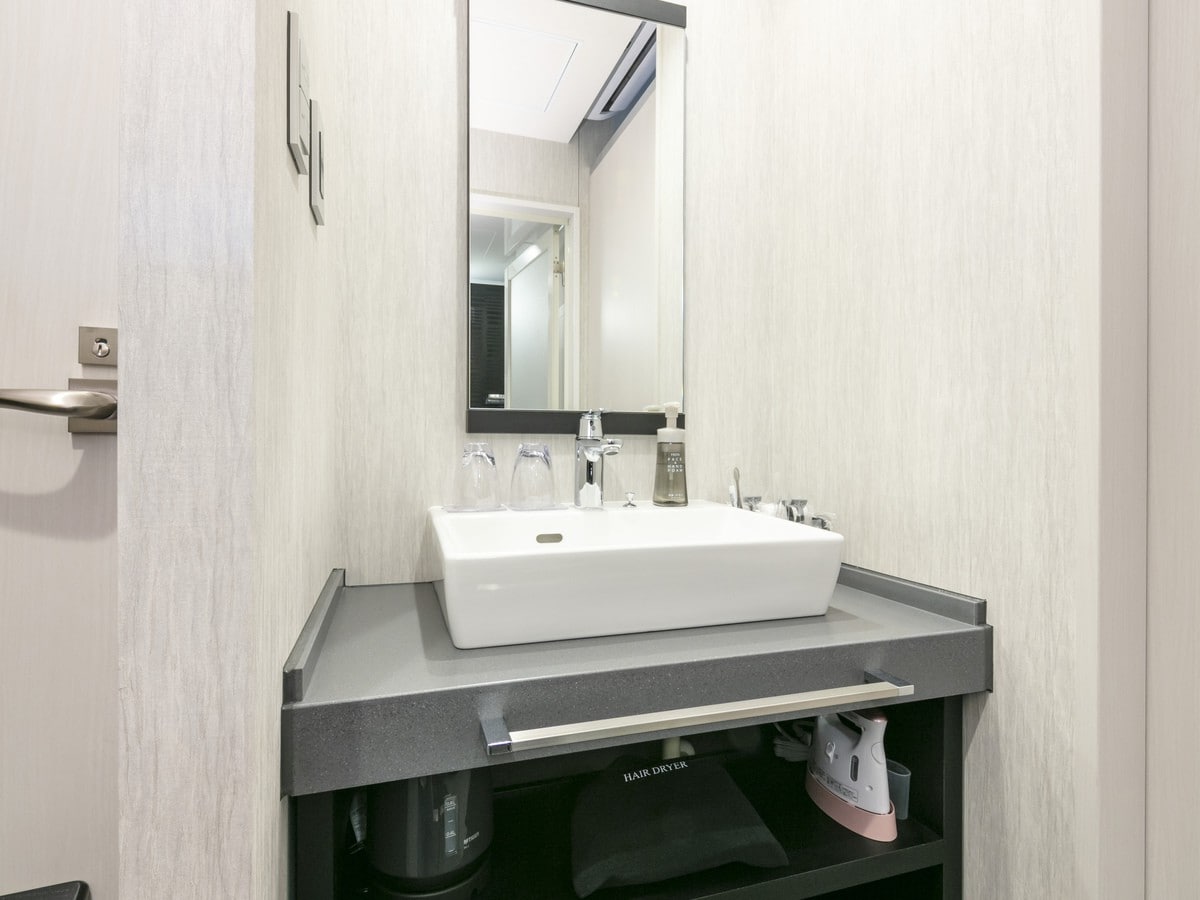 Wash basin